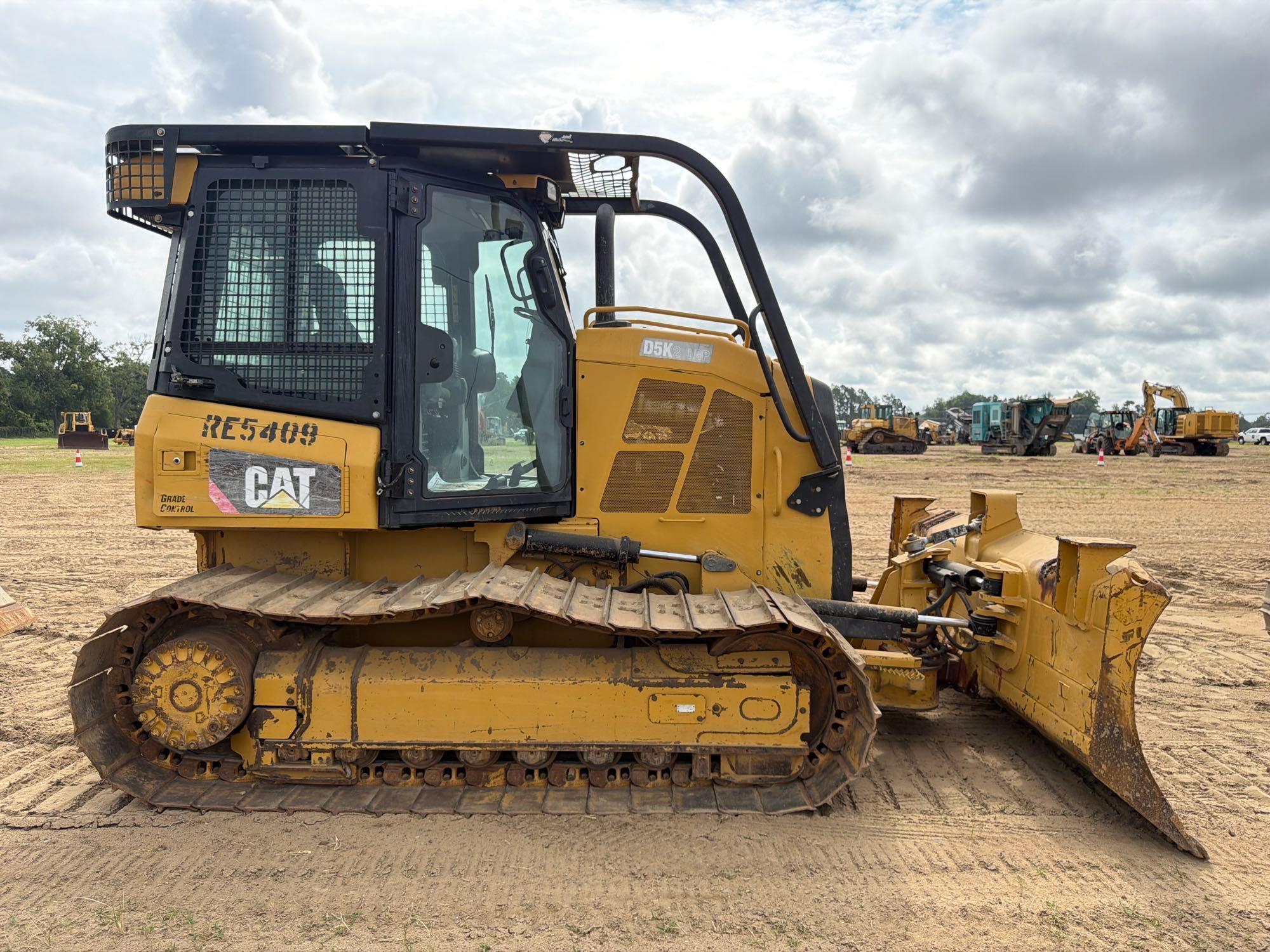 Caterpillar D5K2