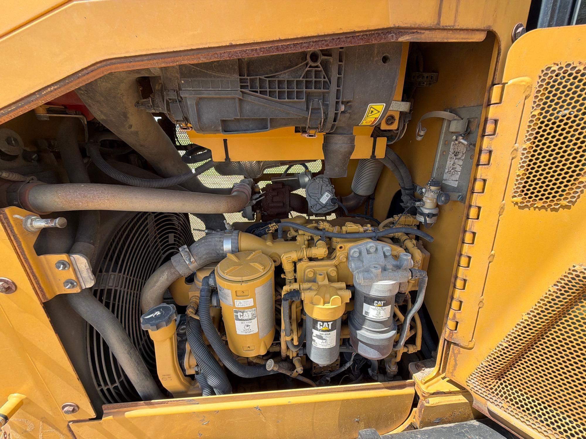 2019 Caterpillar D5K2
