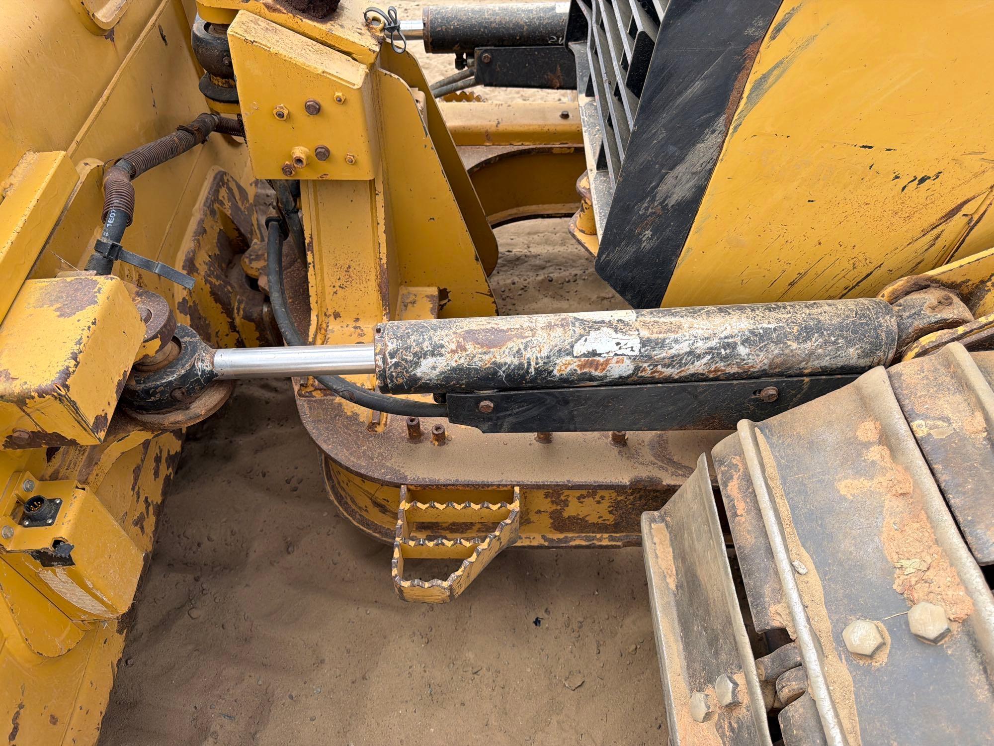 Caterpillar D5K2