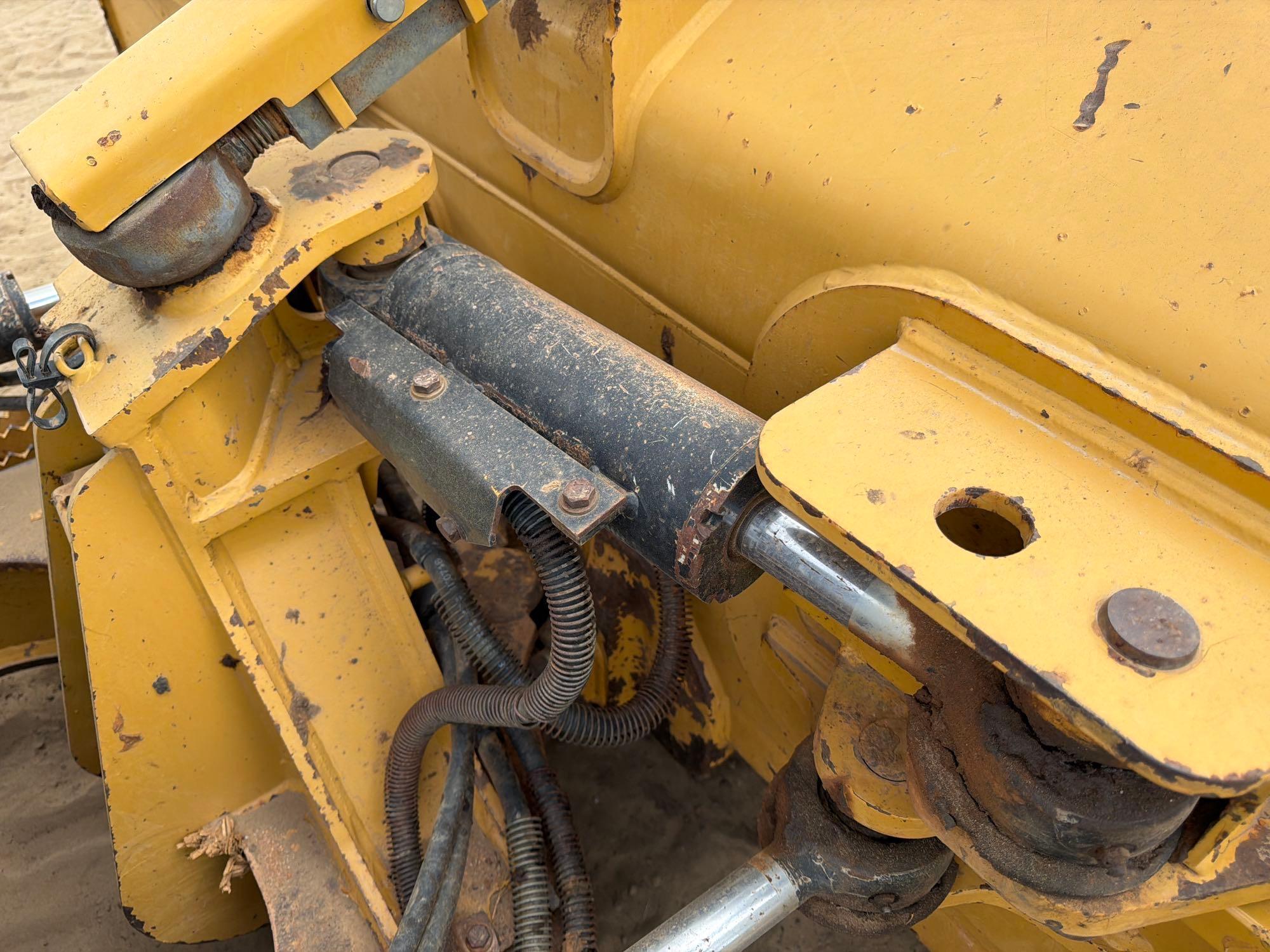 Caterpillar D5K2