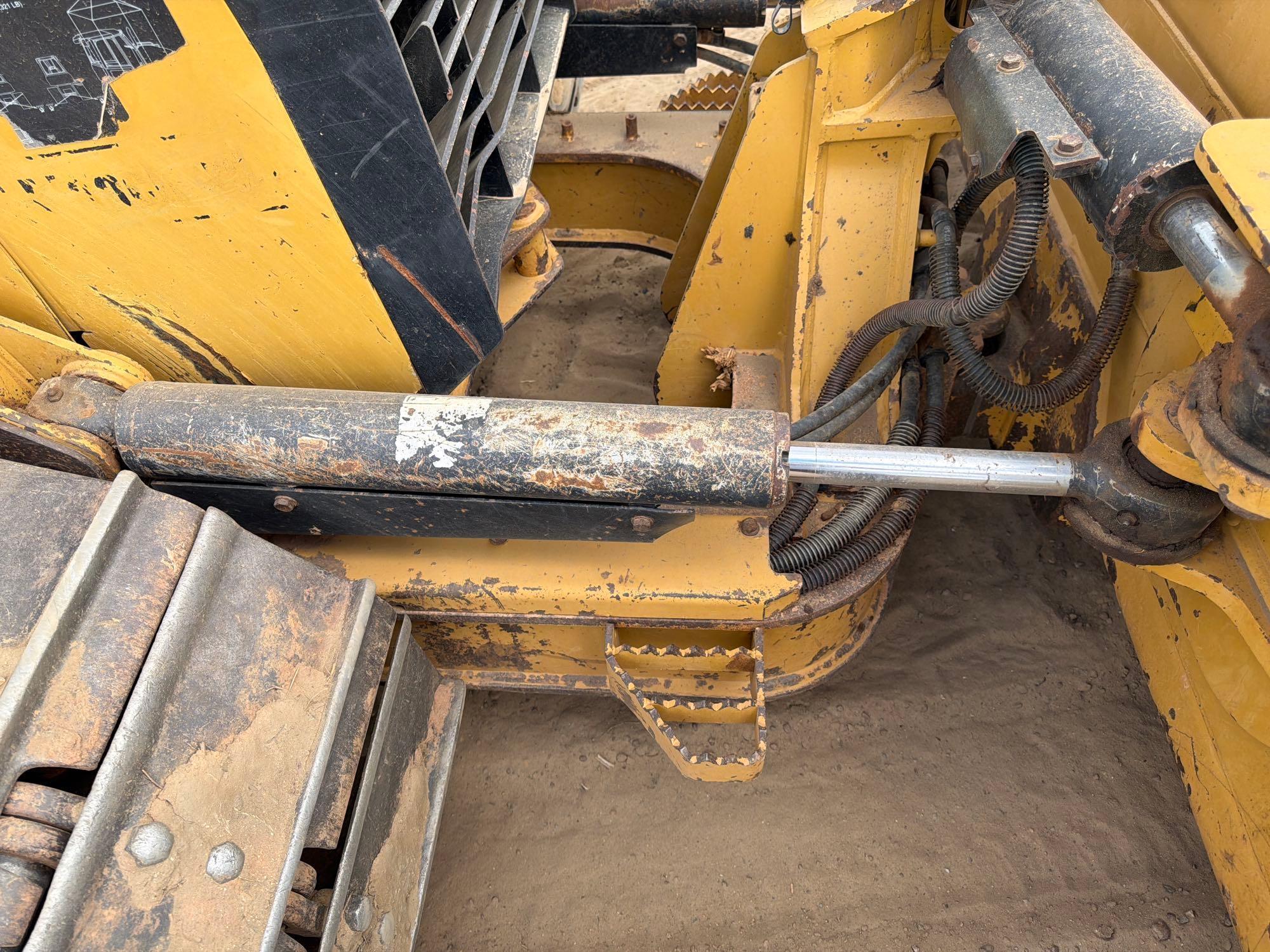 Caterpillar D5K2