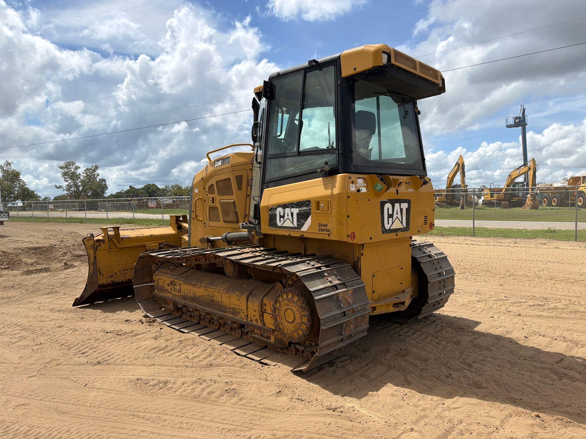 Caterpillar D5K2