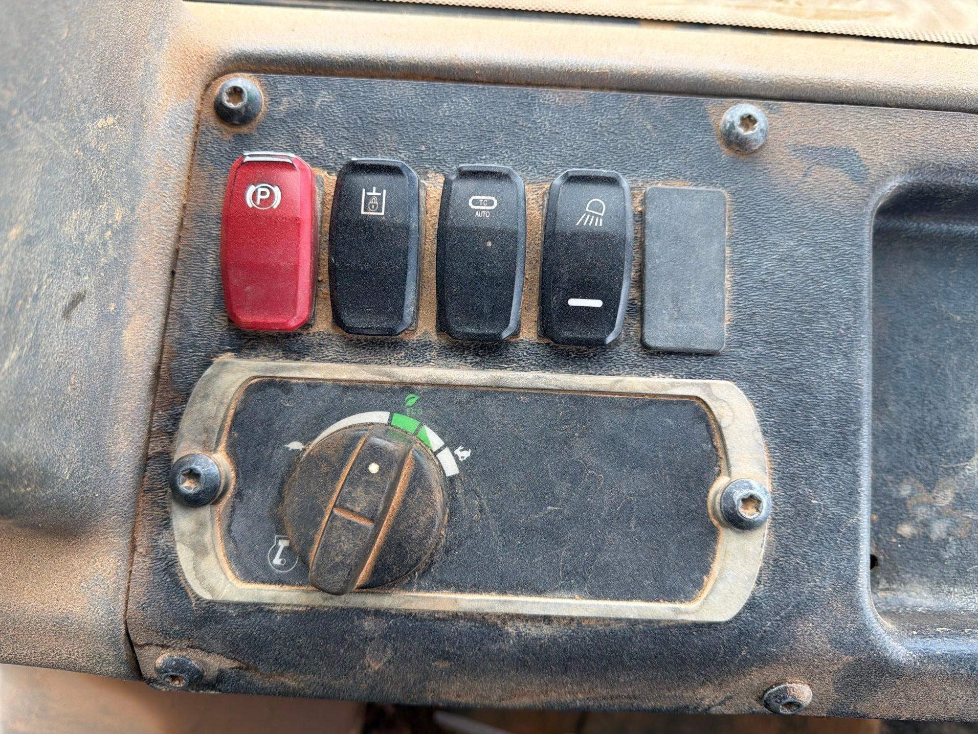 Caterpillar D5K2