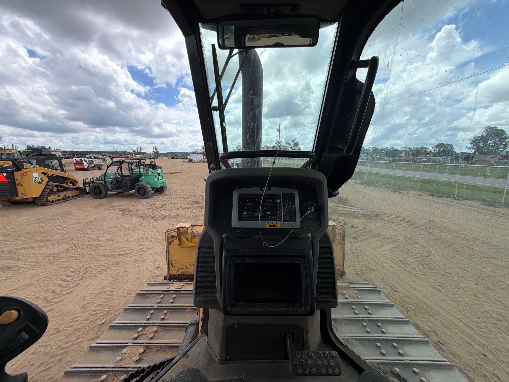 Caterpillar D5K2