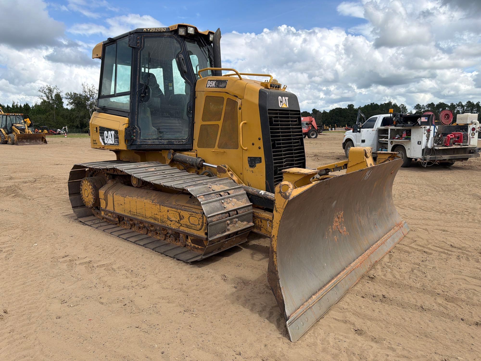 Caterpillar D5K2