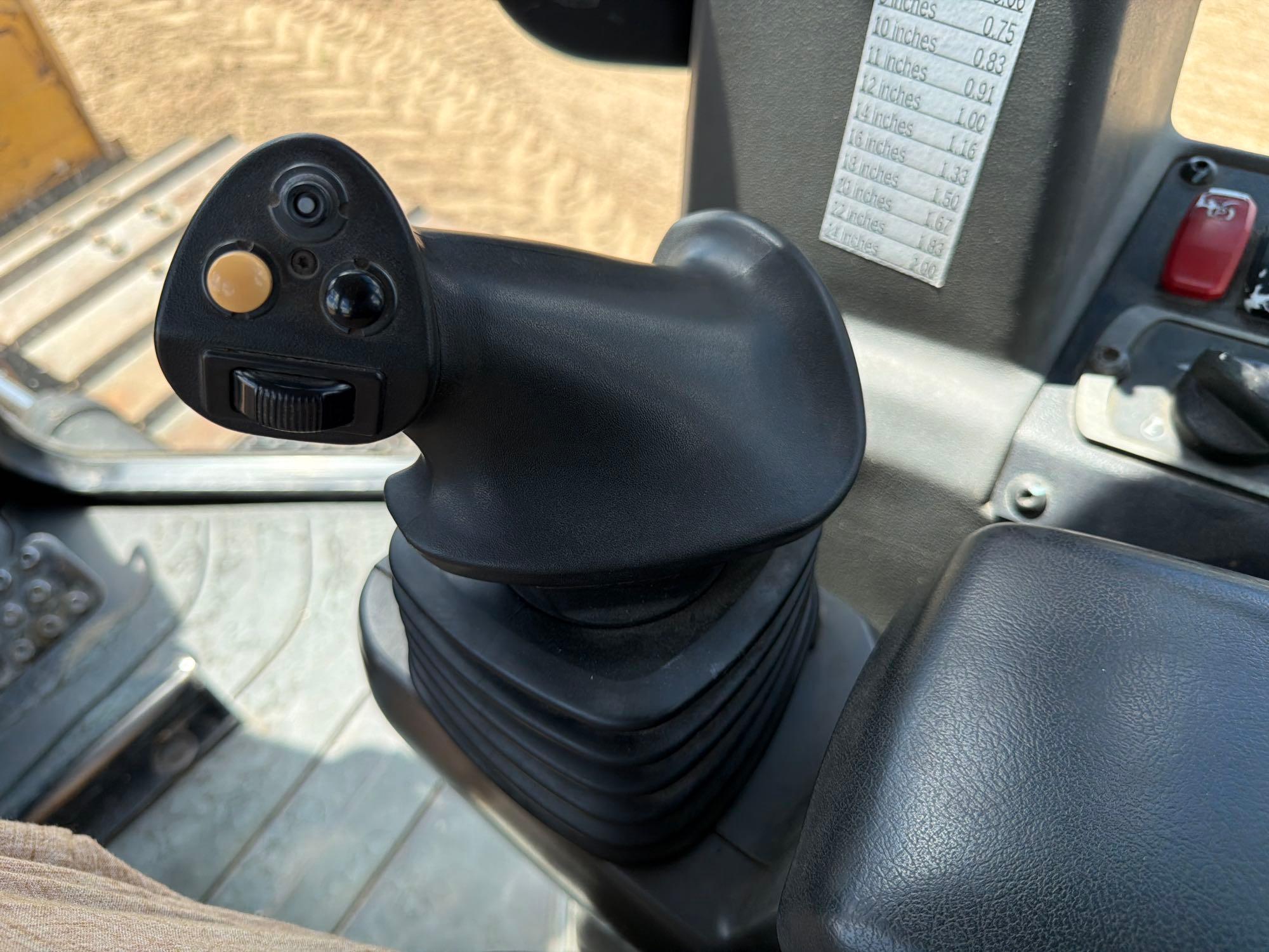 2019 Caterpillar D5K2