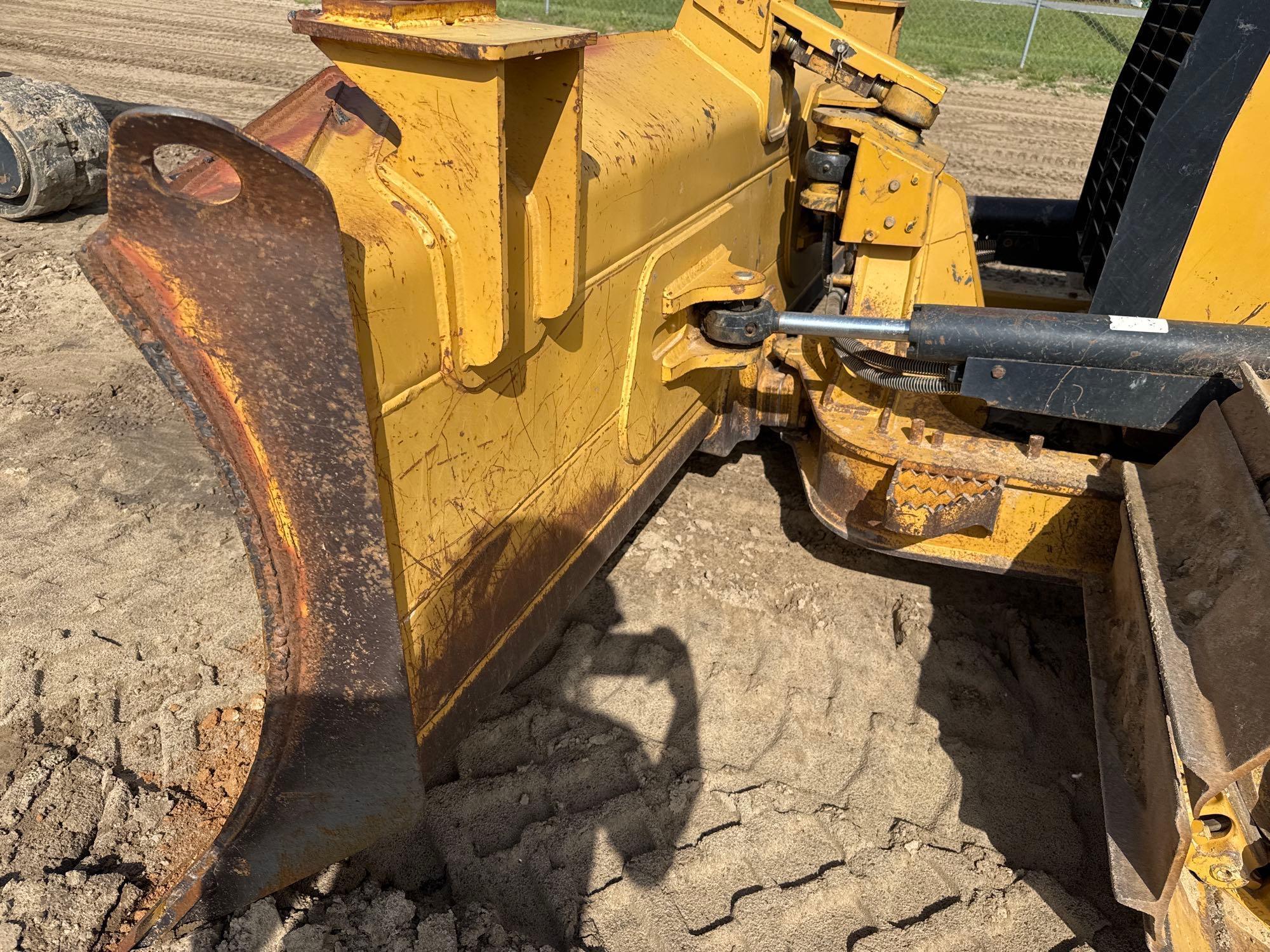 2015 Caterpillar D5K2LGP