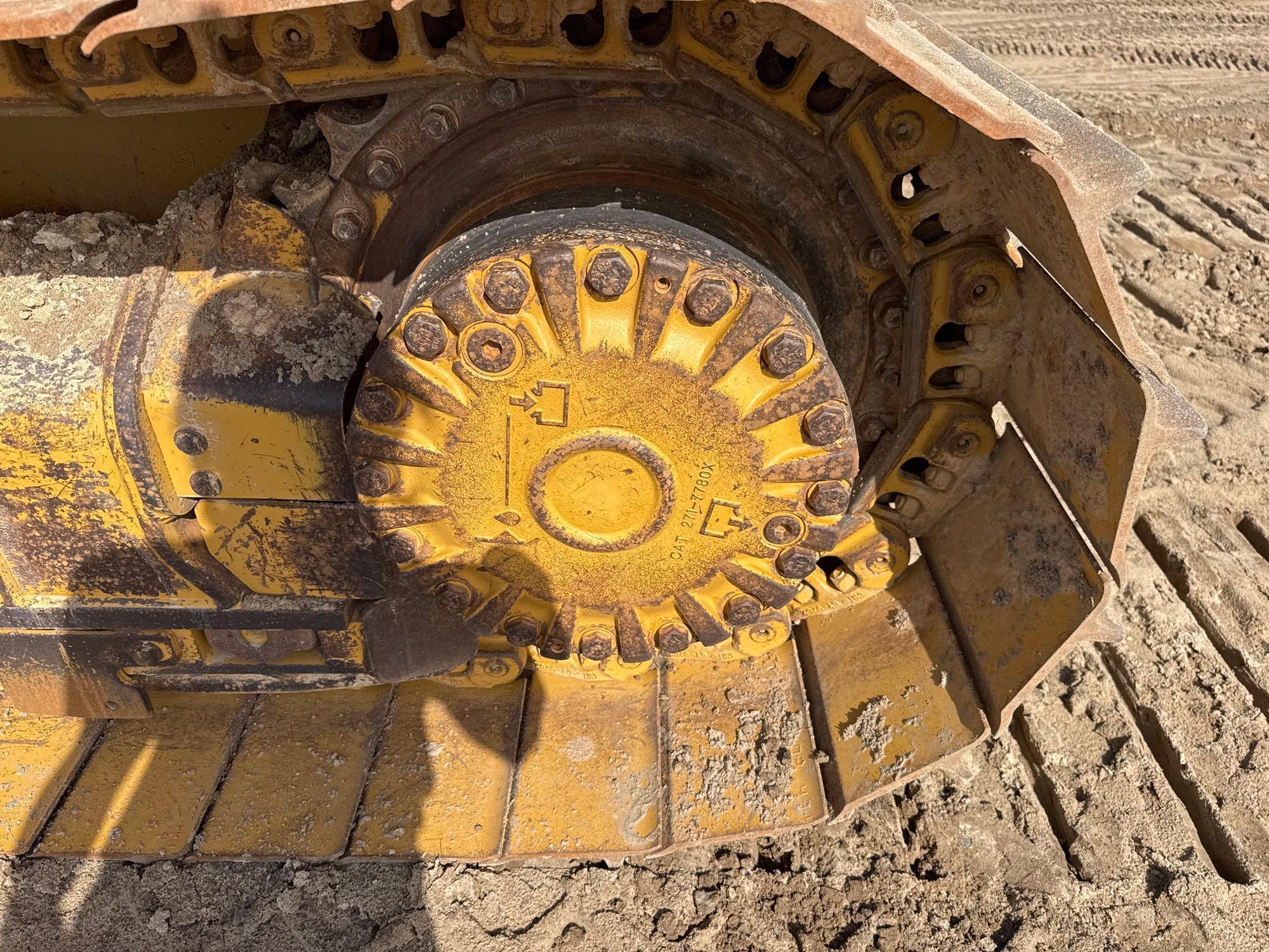 2015 Caterpillar D5K2LGP