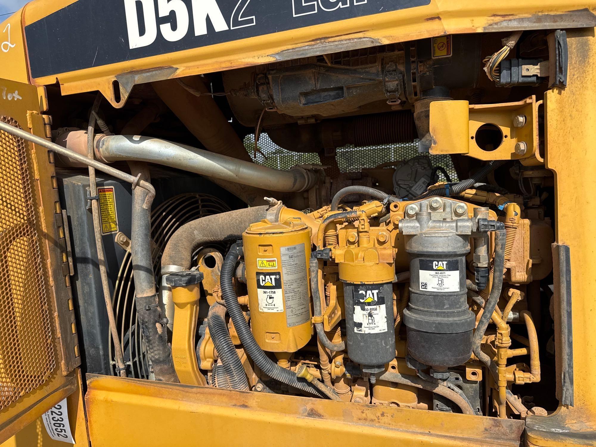 2015 Caterpillar D5K2LGP