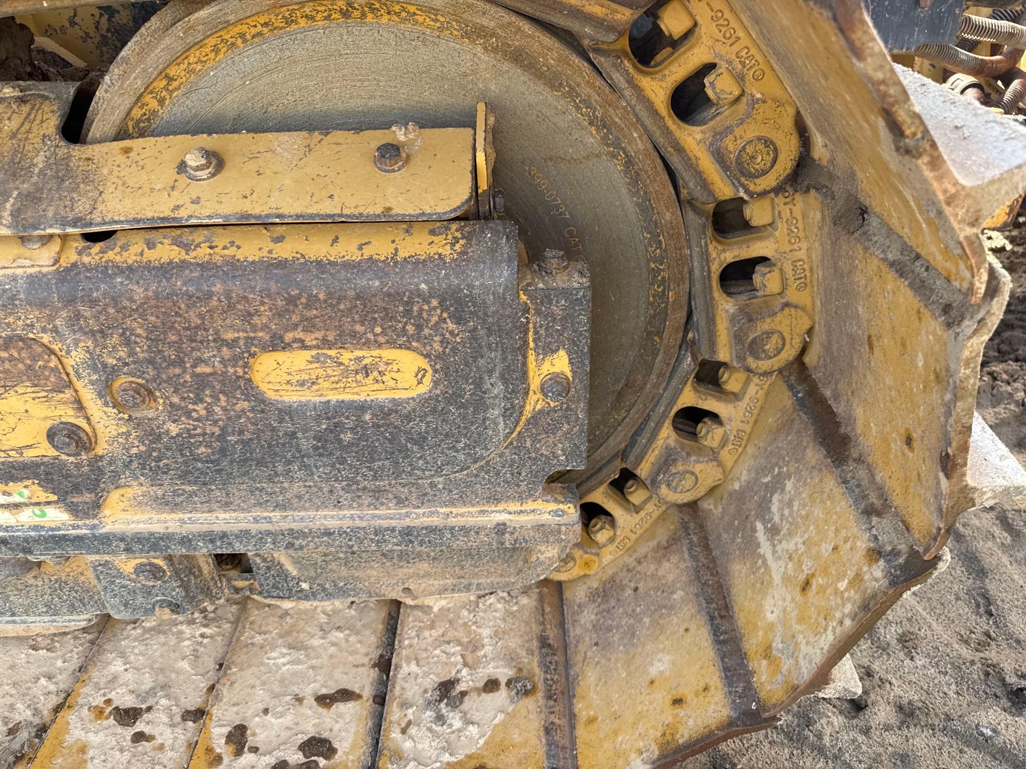 2015 Caterpillar D5K2LGP