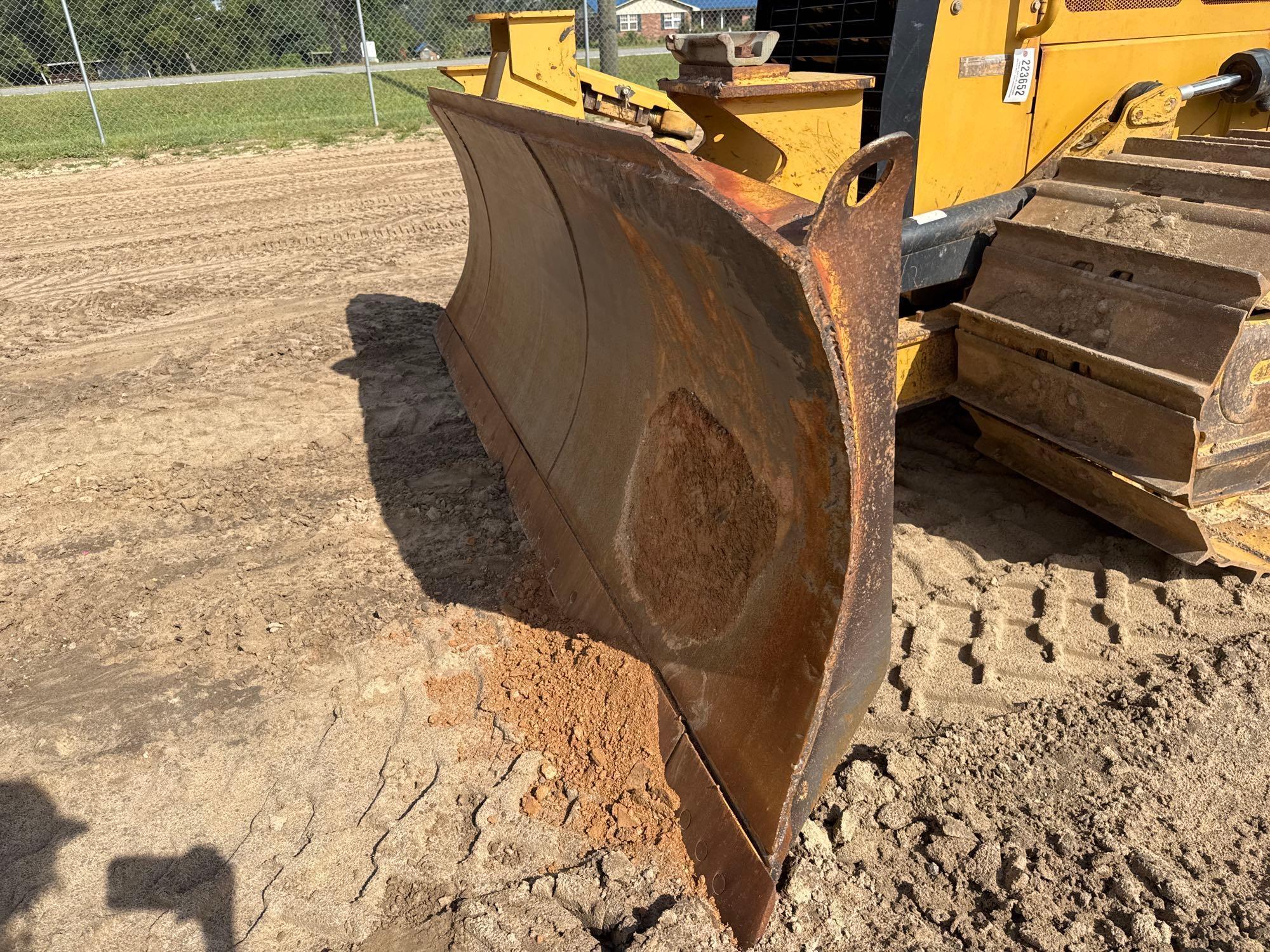 2015 Caterpillar D5K2LGP