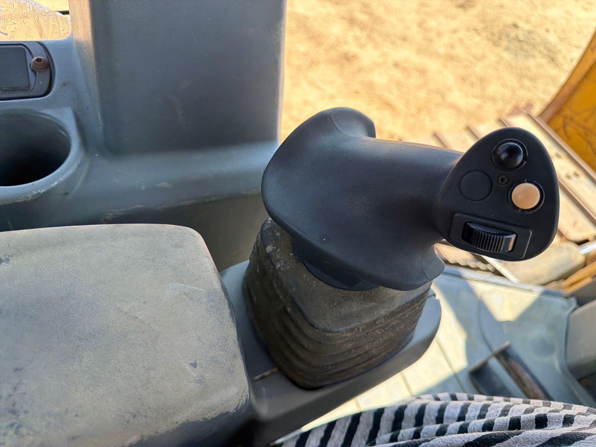 2015 Caterpillar D5K2