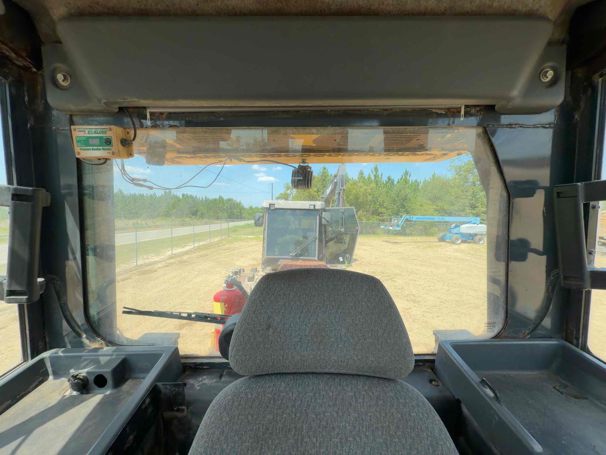 John Deere 750K