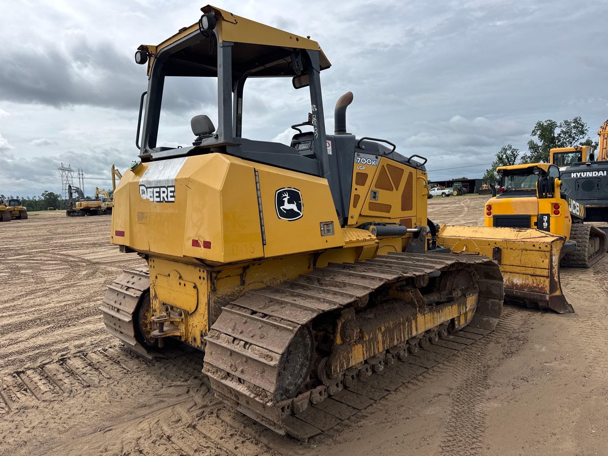 2016 John Deere 700K