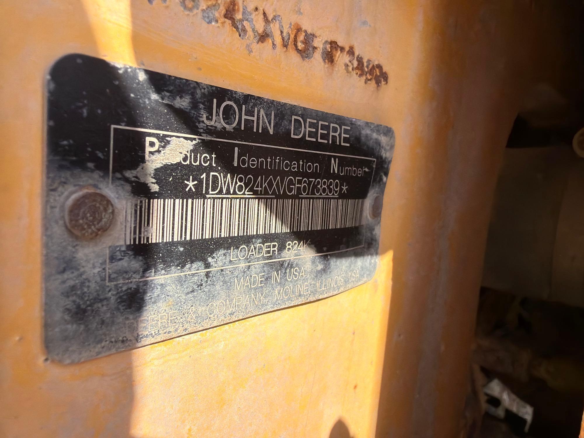 2016 John Deere 824K