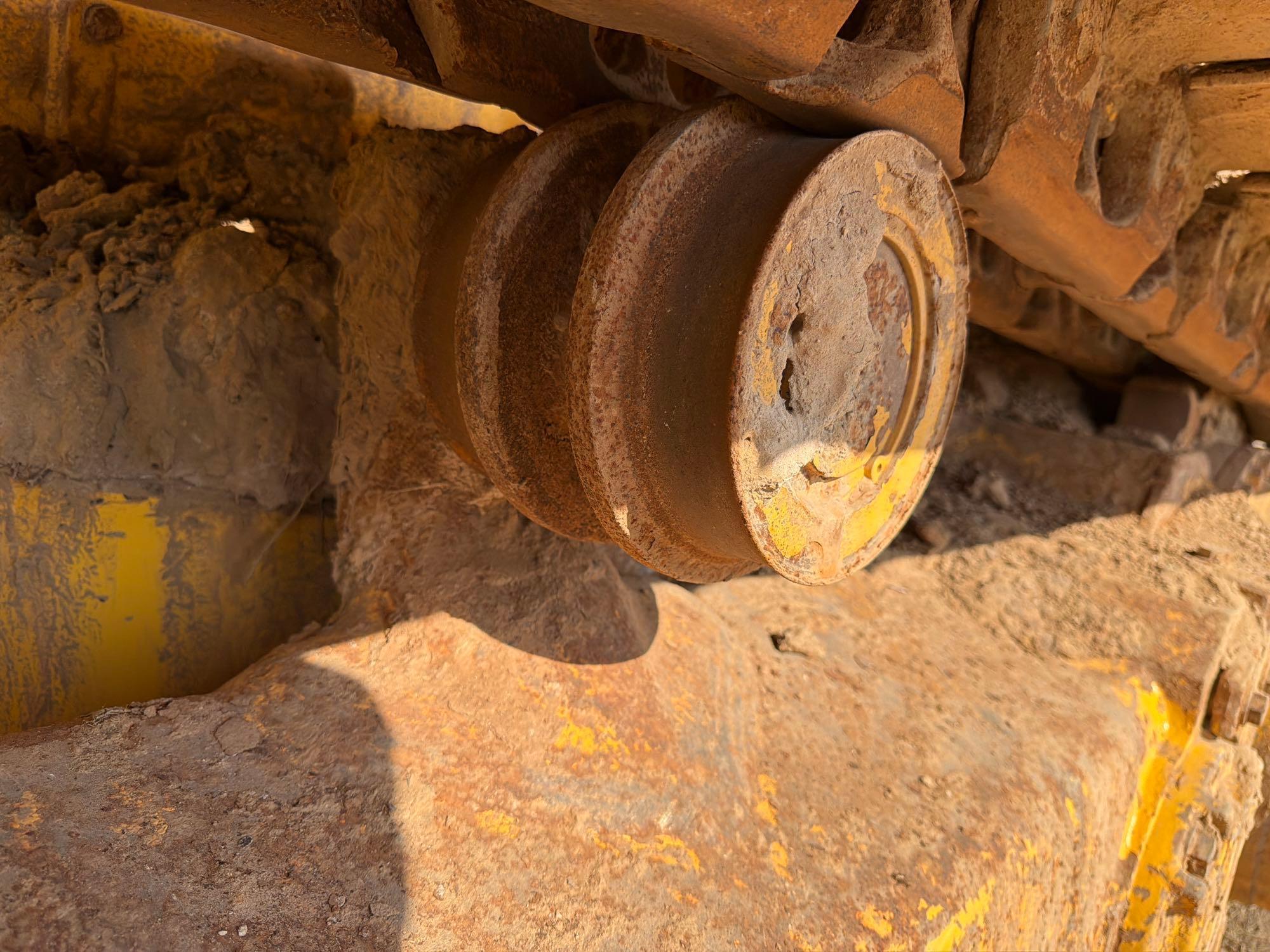 Komatsu D61