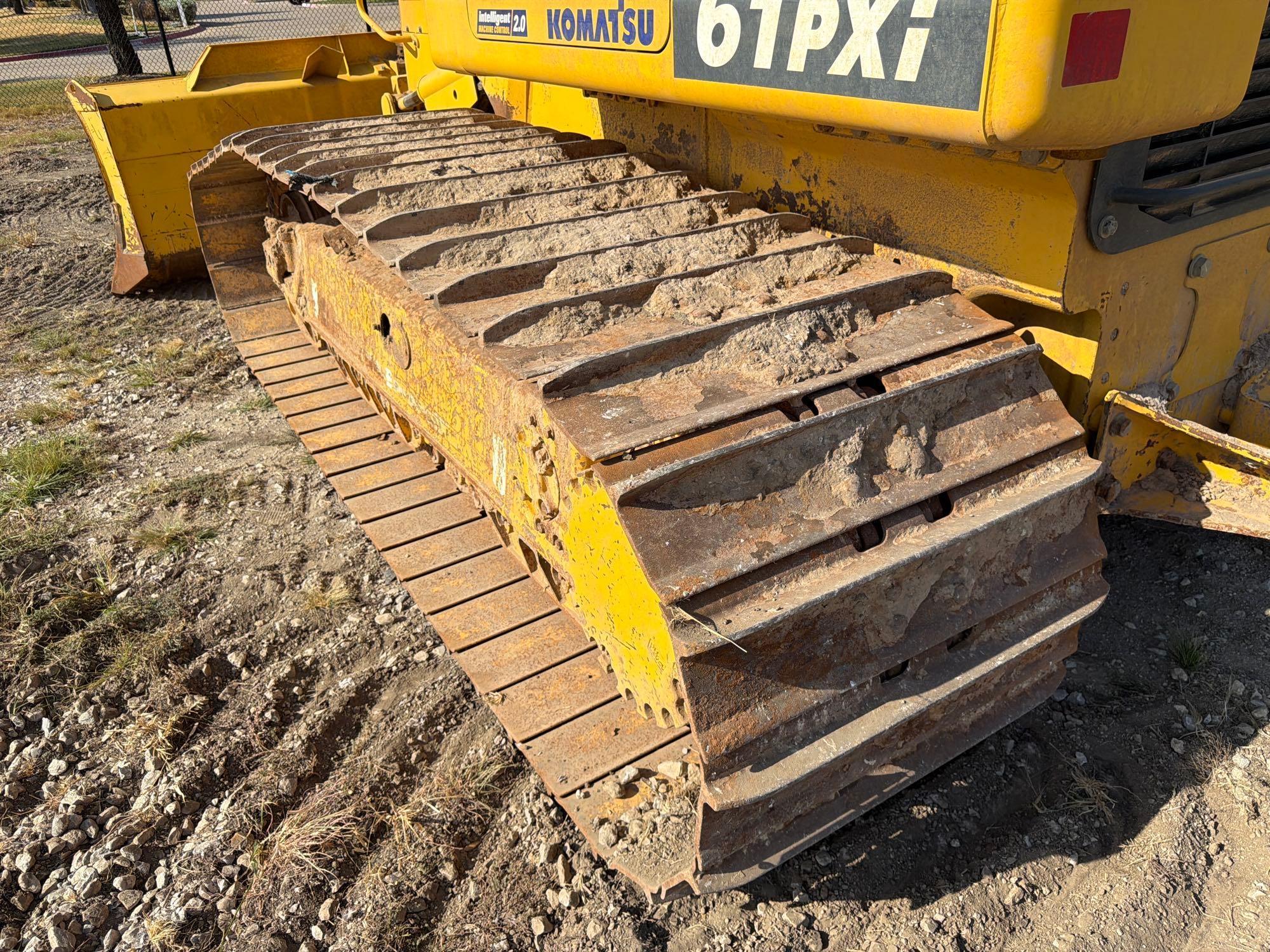 Komatsu D61
