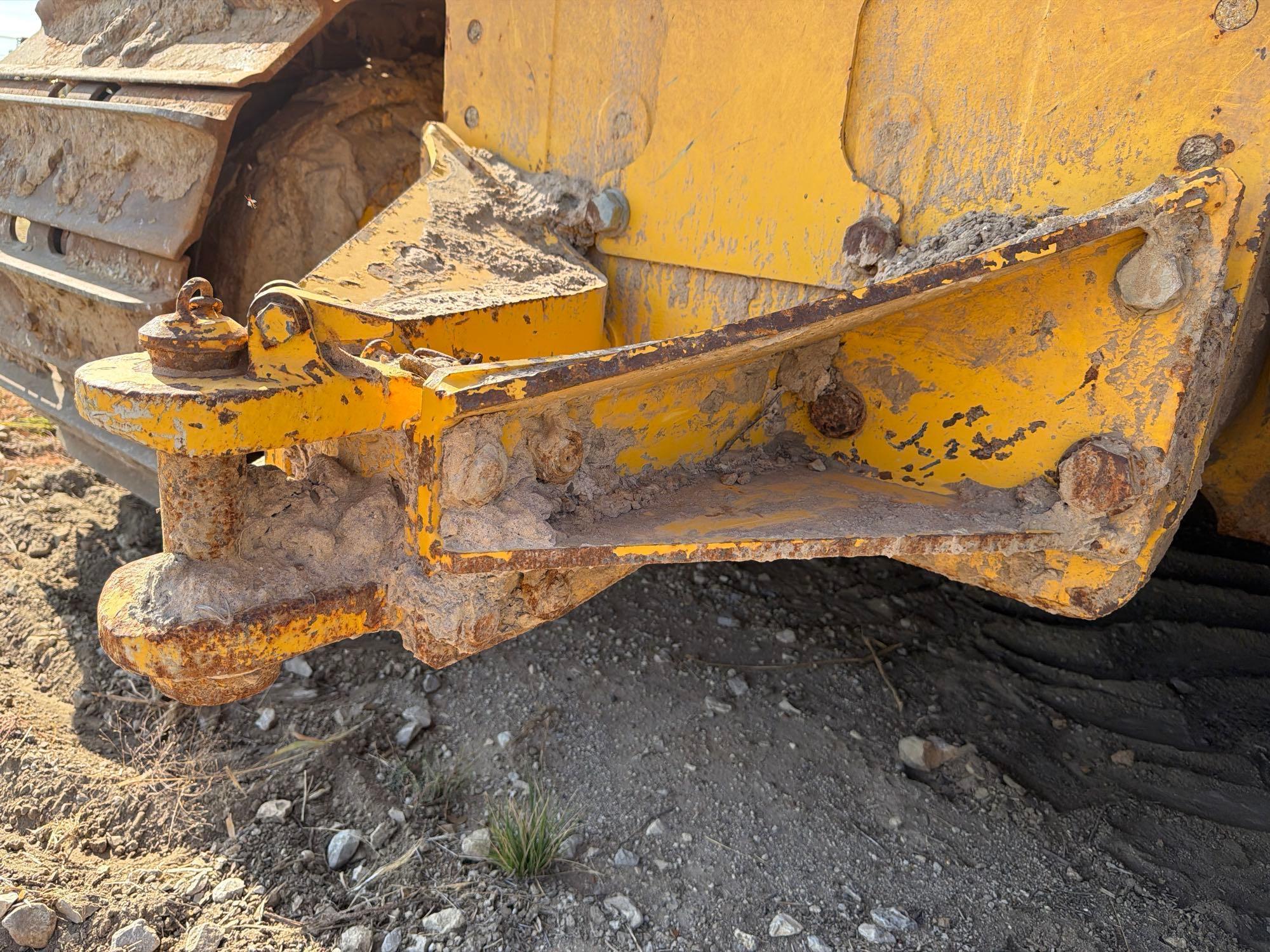 Komatsu D61
