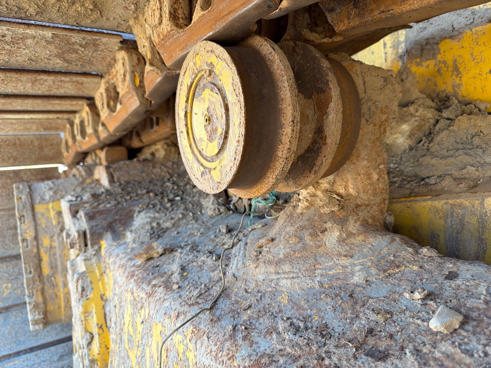 Komatsu D61