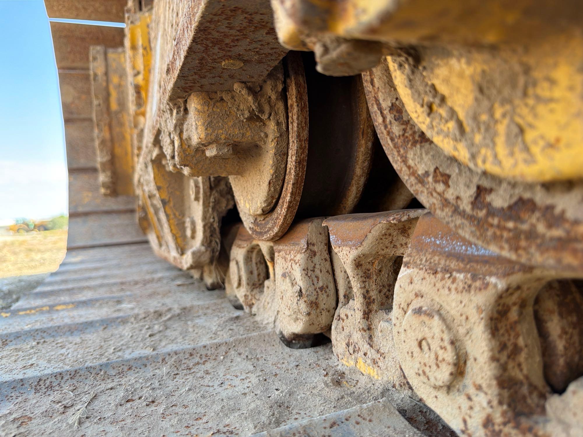 Komatsu D61
