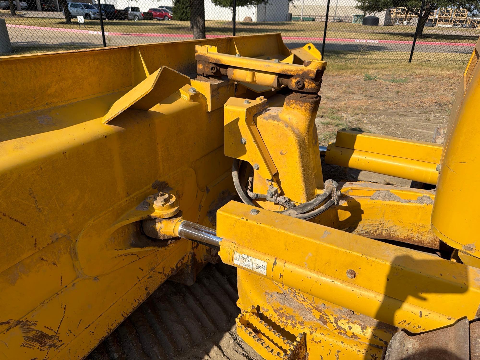 Komatsu D61