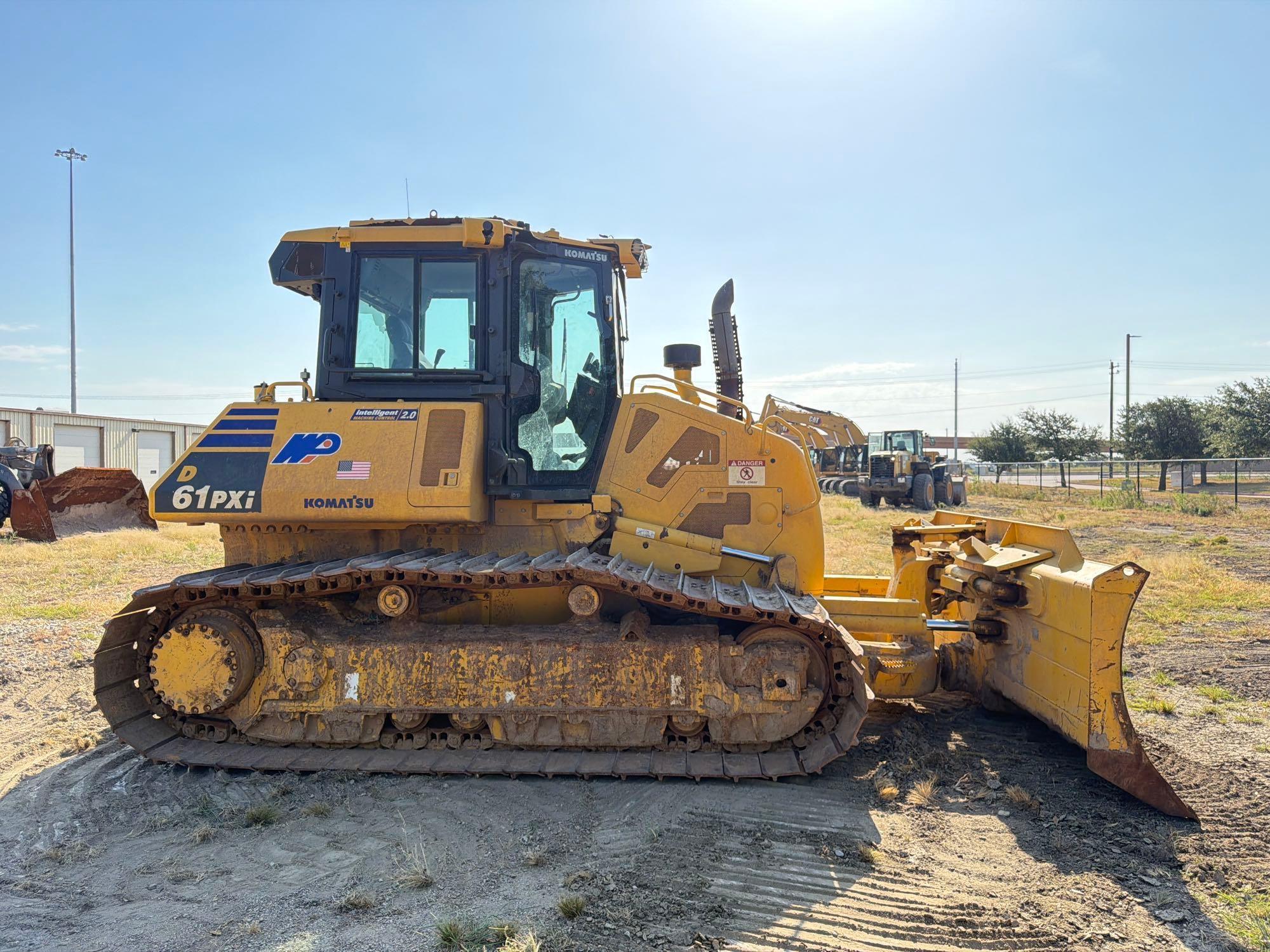 Komatsu D61