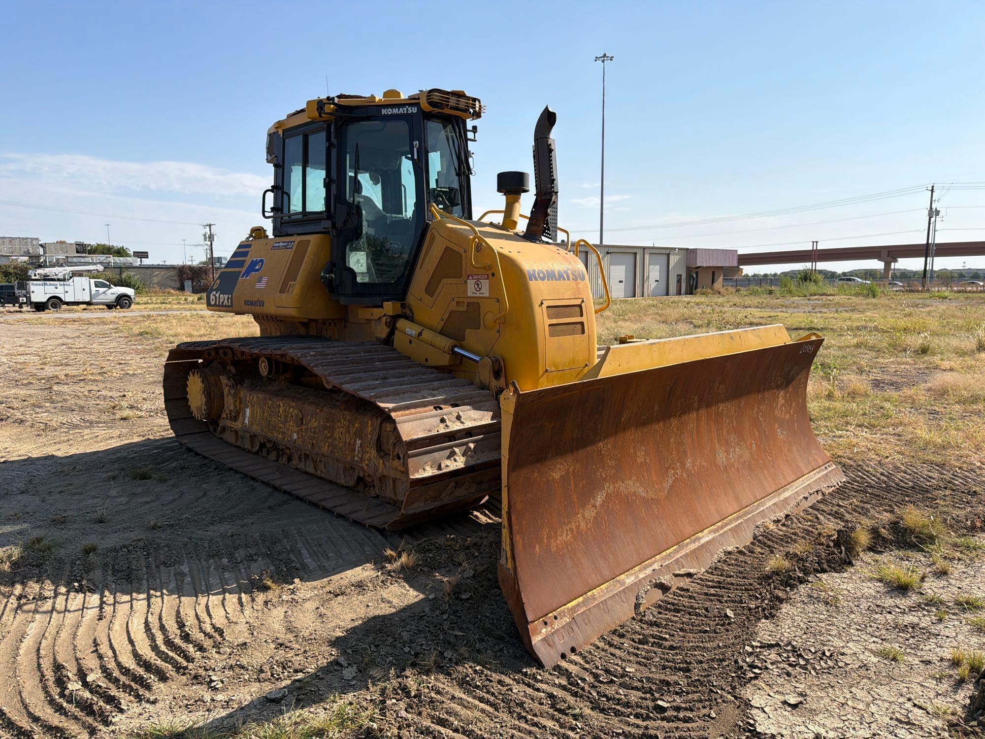 Komatsu D61