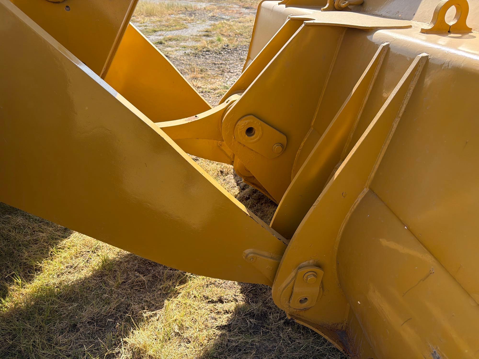 Caterpillar 962