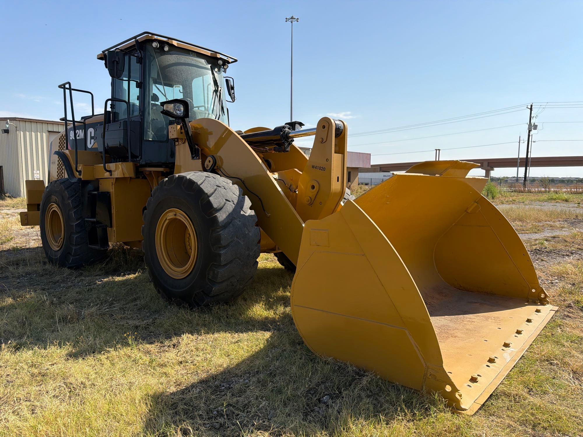 Caterpillar 962