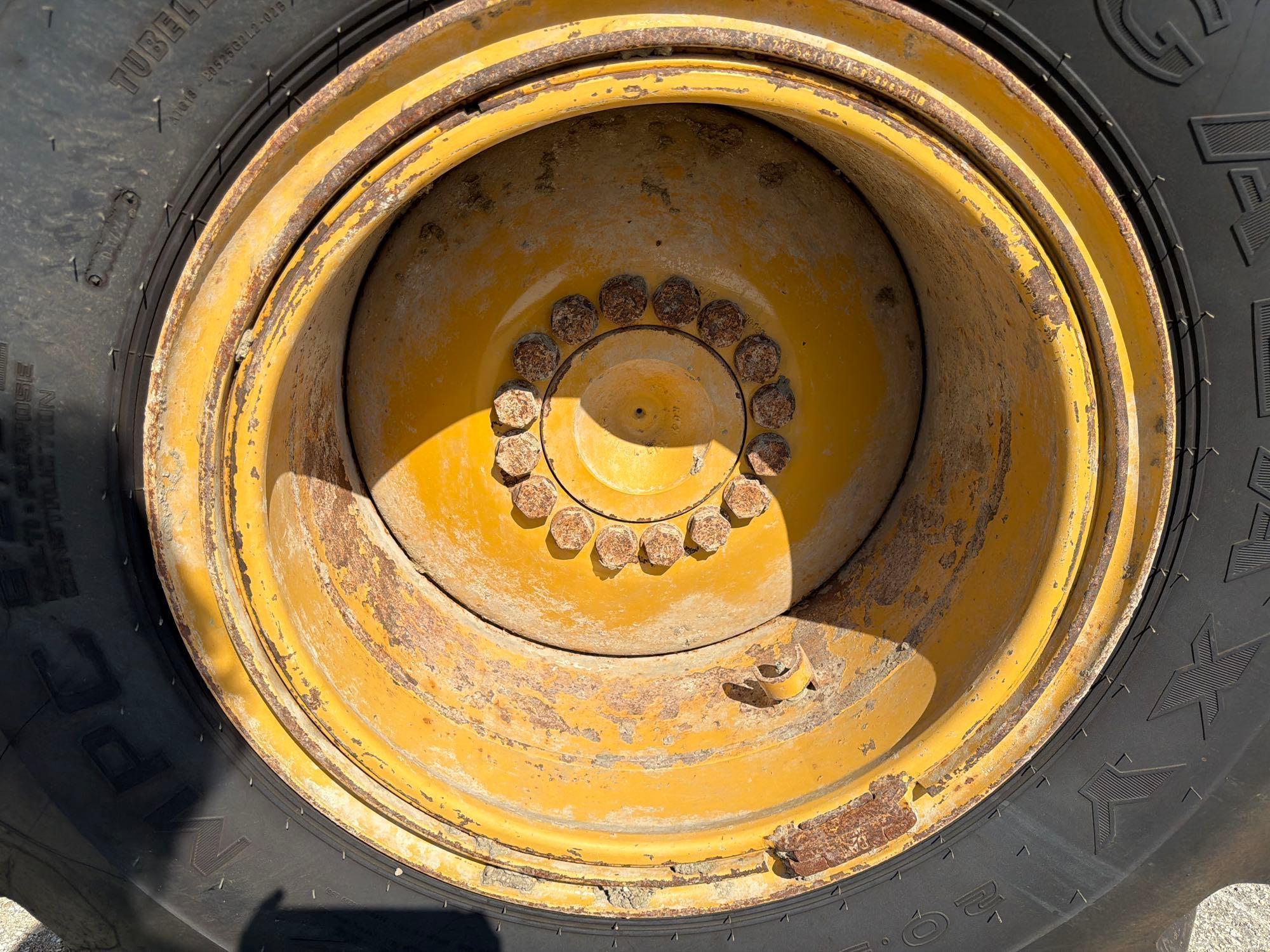Caterpillar 926M