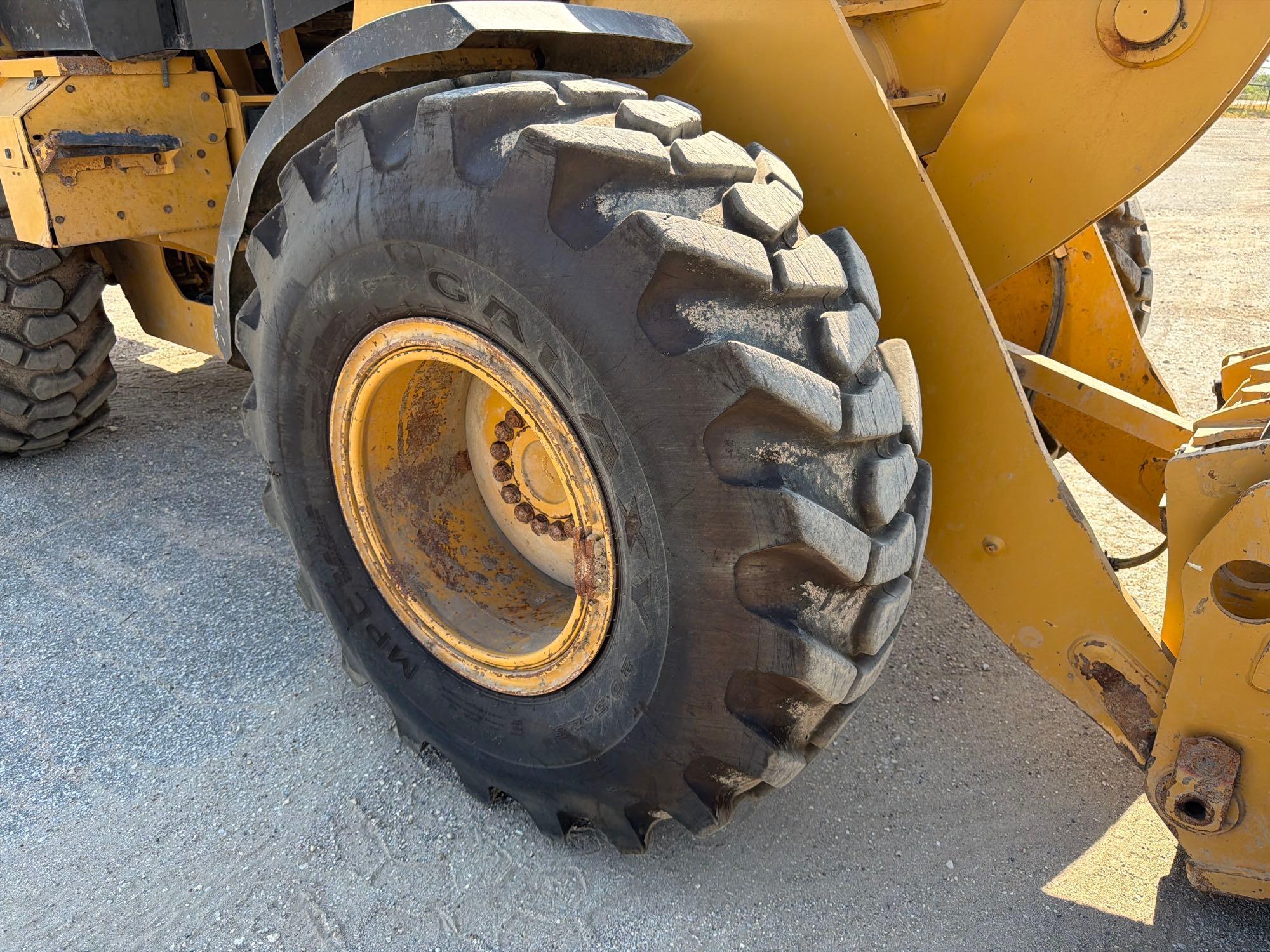 Caterpillar 926M