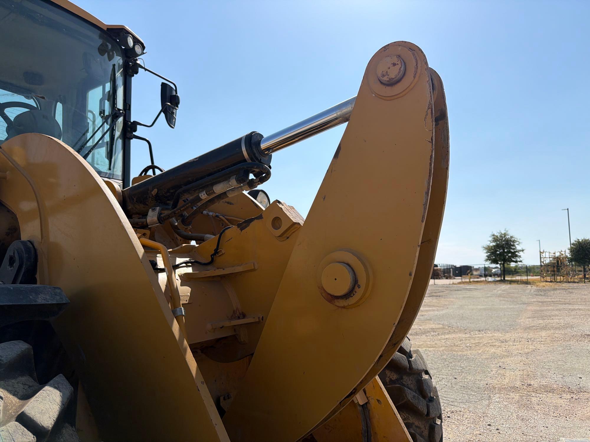 Caterpillar 926M