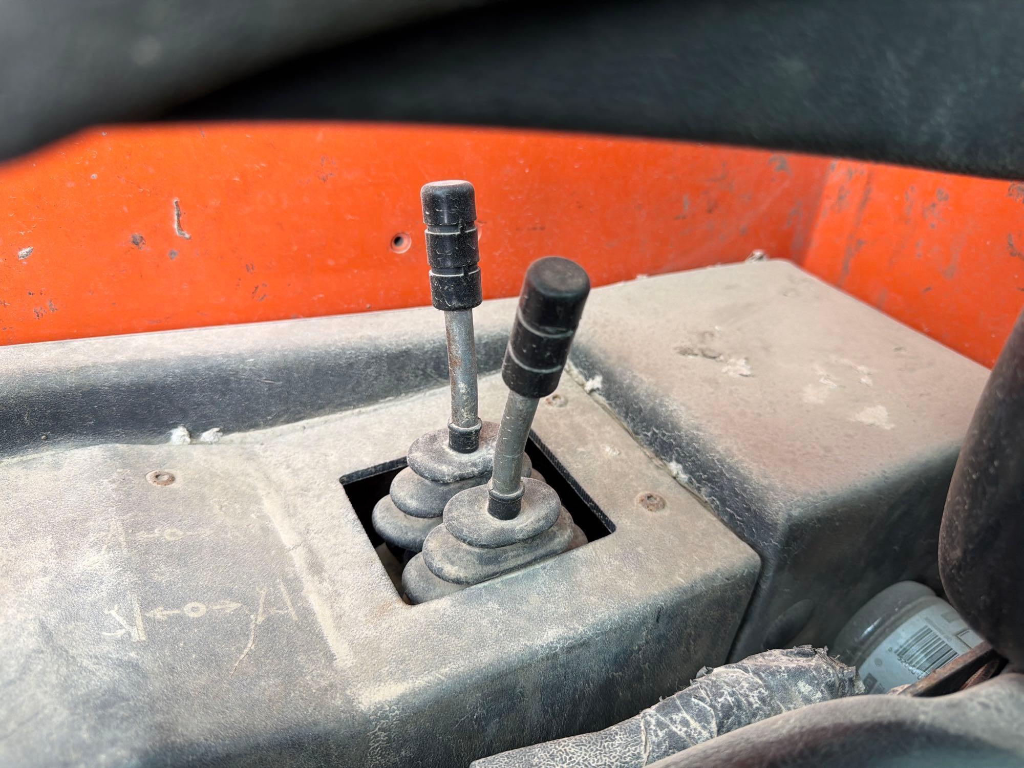 2014 JLG G12-55A