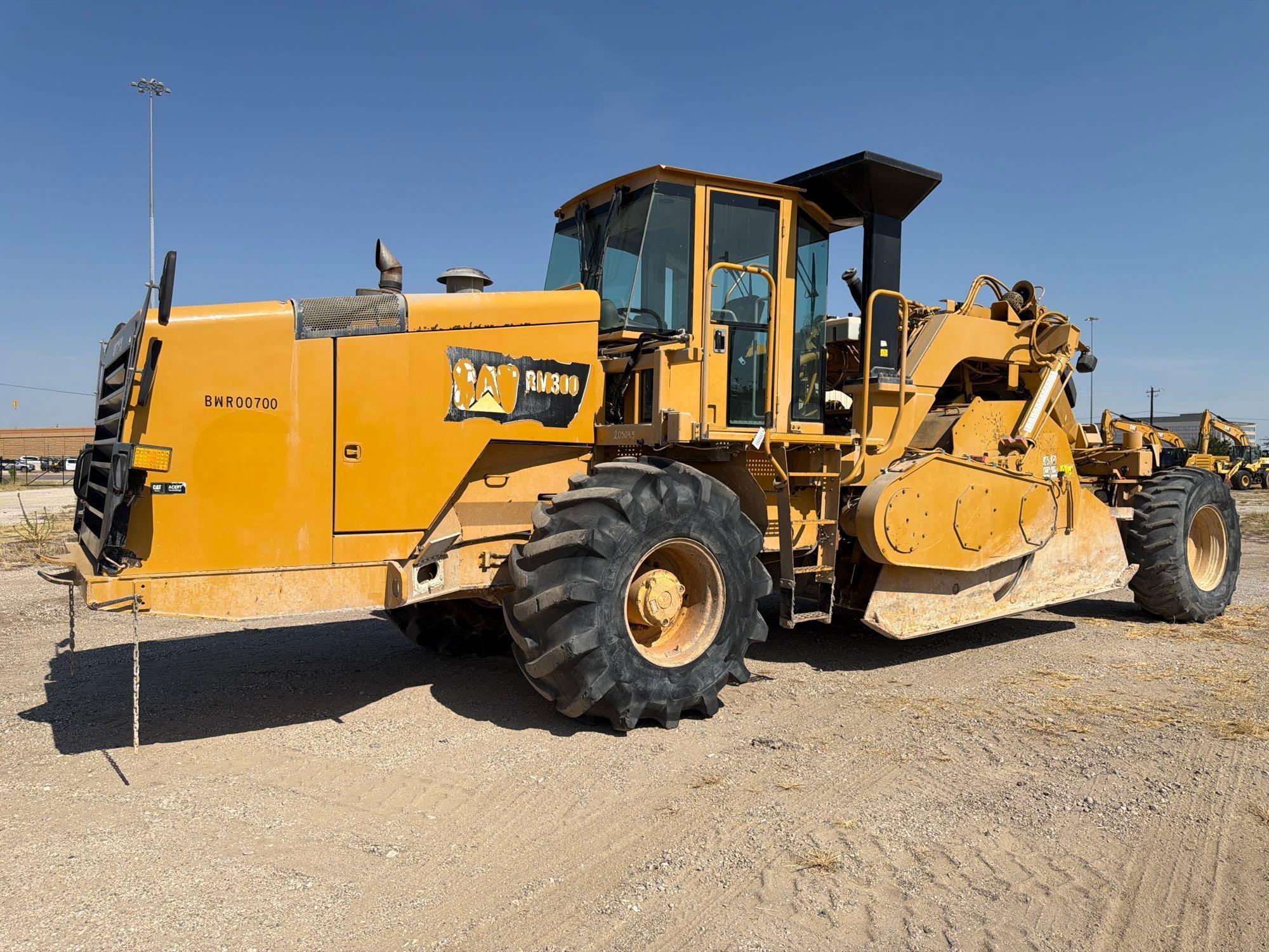 2015 Caterpillar RM-300