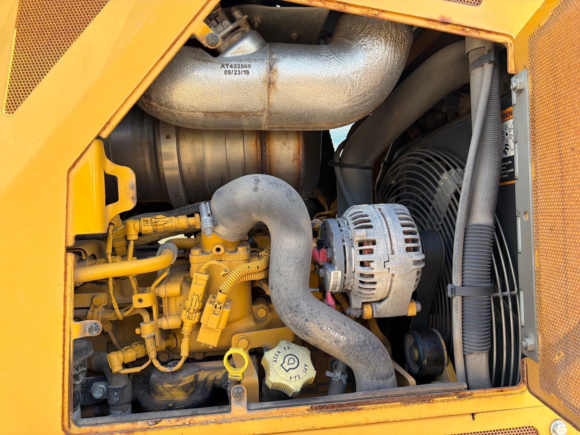 2019 John Deere 450