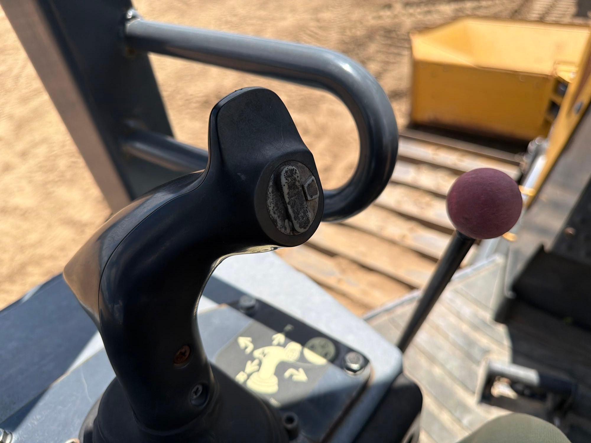 2019 John Deere 450