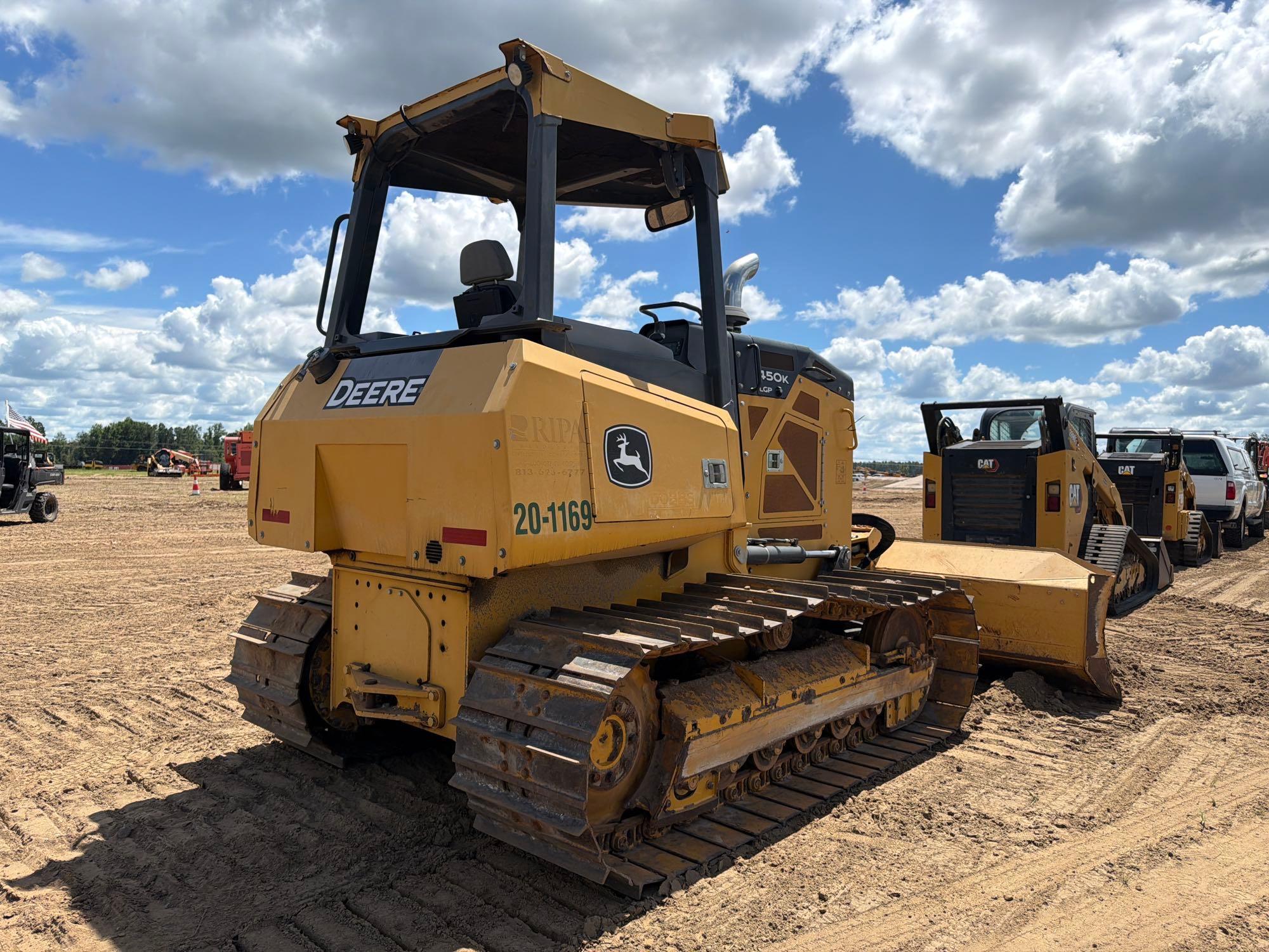 2019 John Deere 450