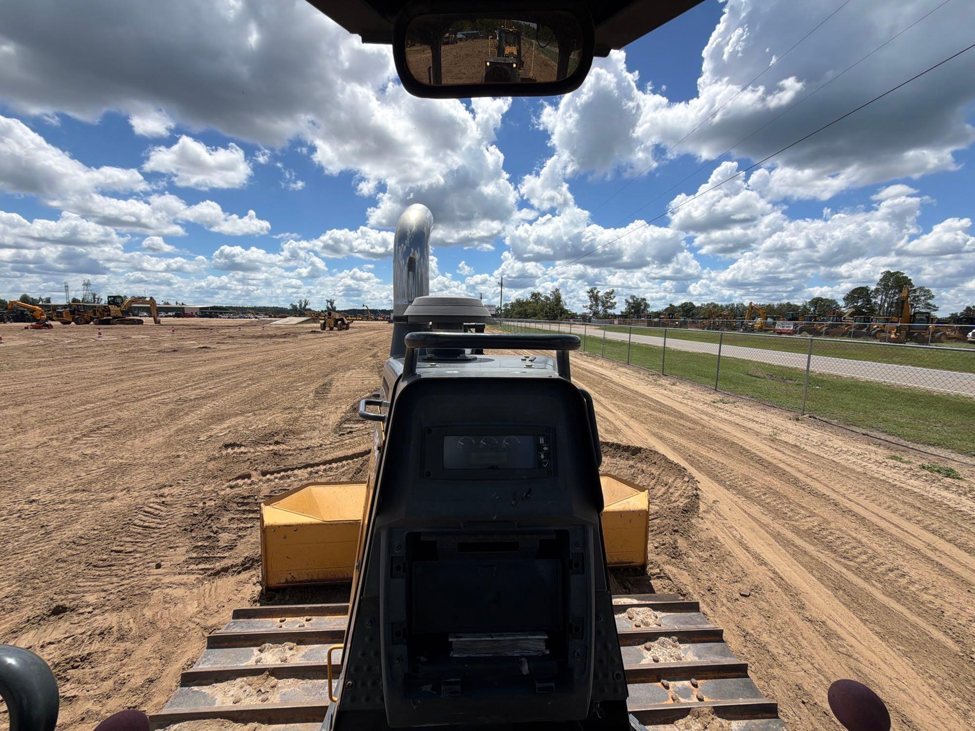2019 John Deere 450