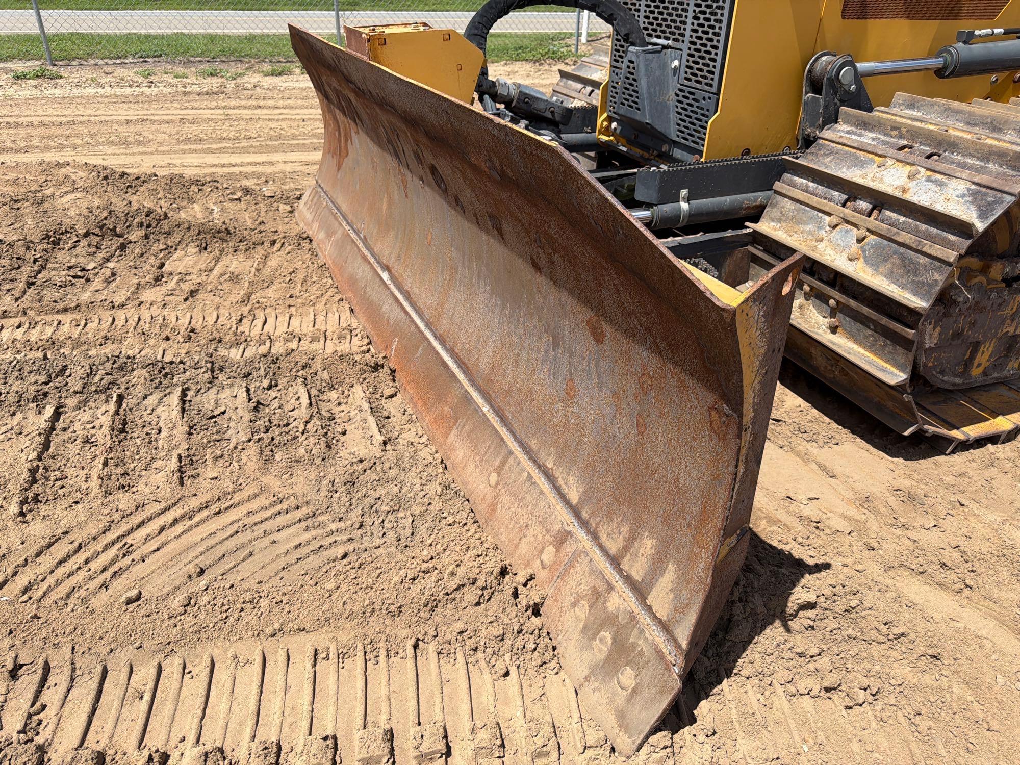 2019 John Deere 450