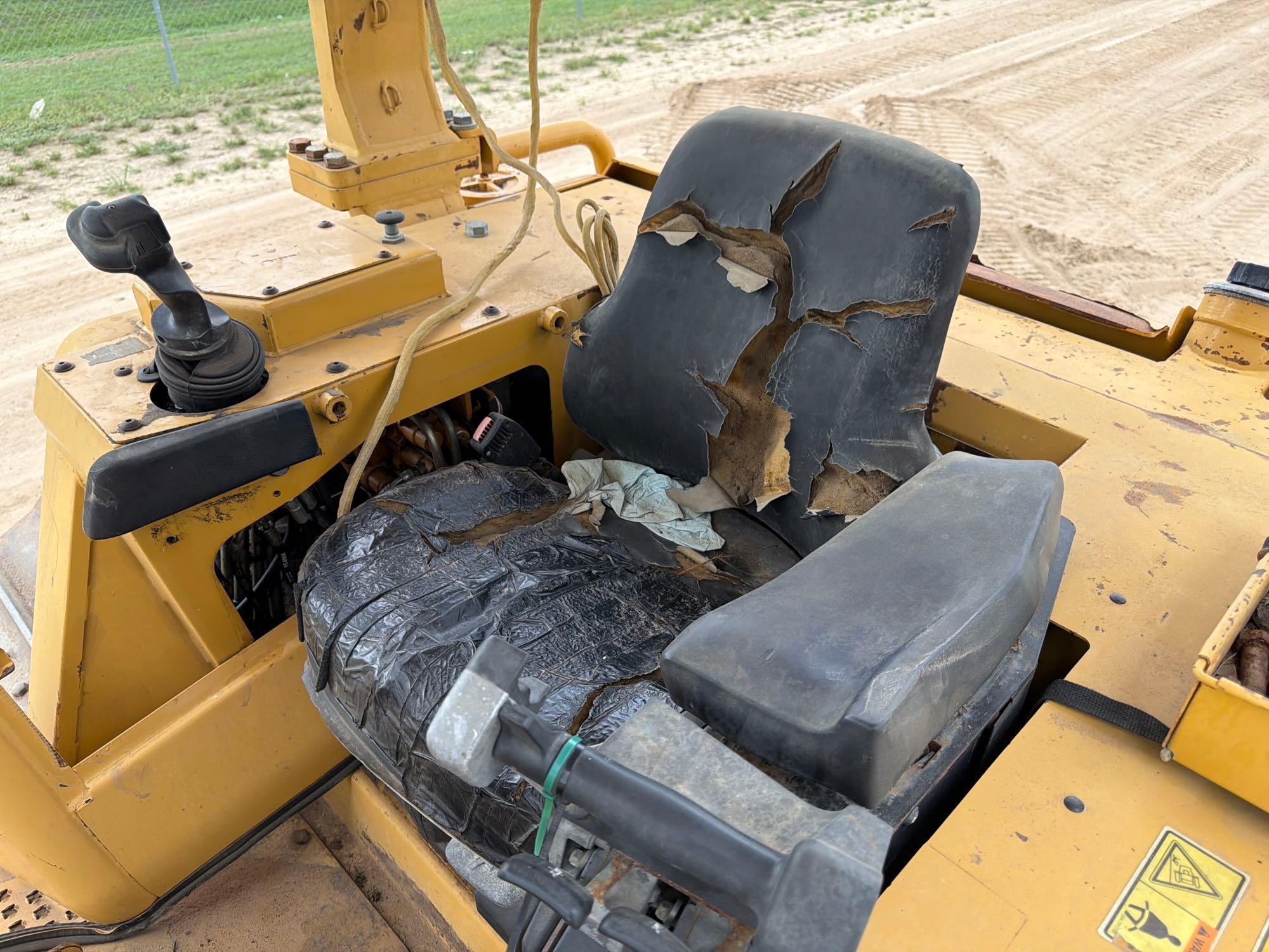 2006 Caterpillar D5N LGP