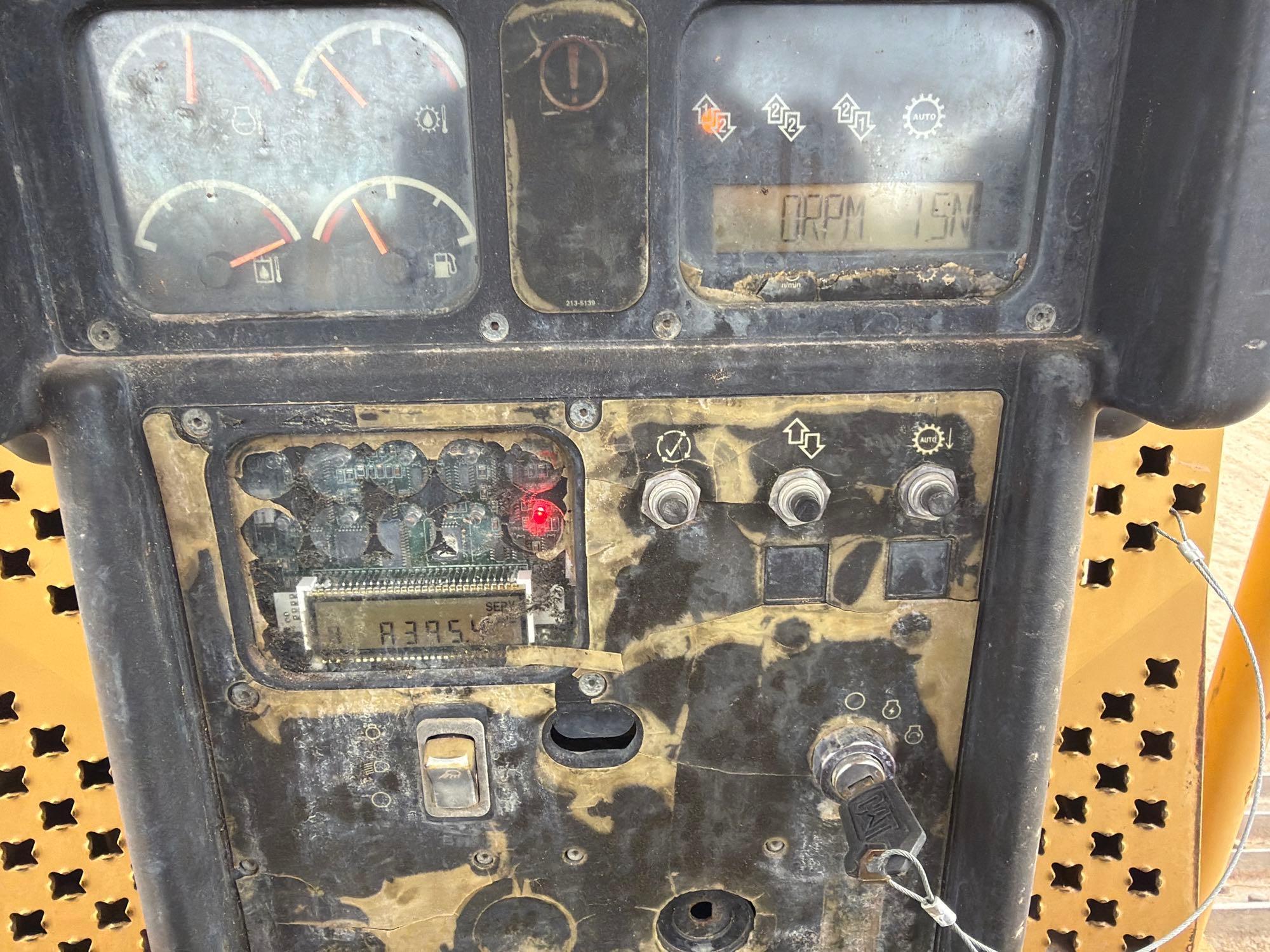 2006 Caterpillar D5N LGP