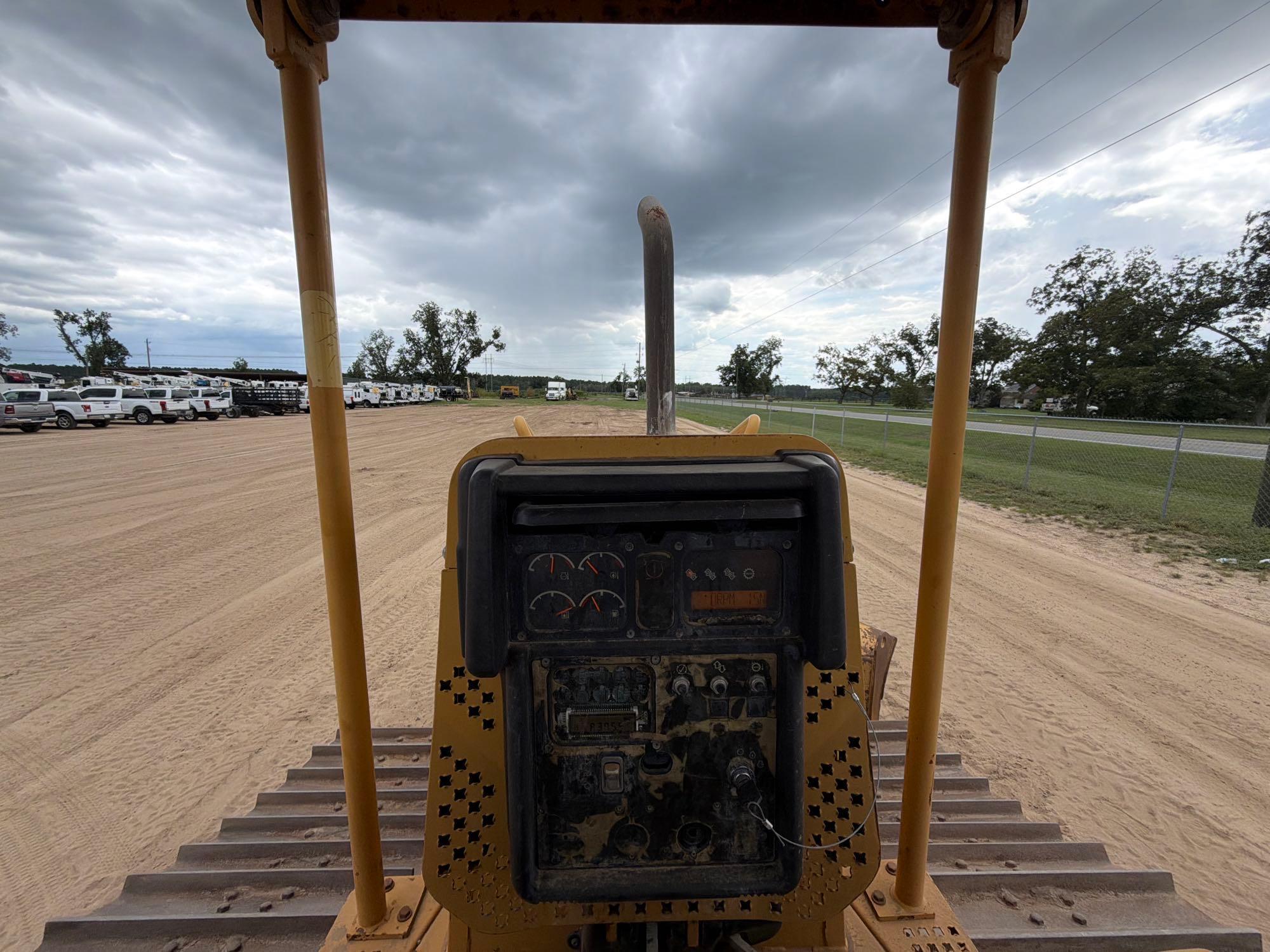 2006 Caterpillar D5N LGP