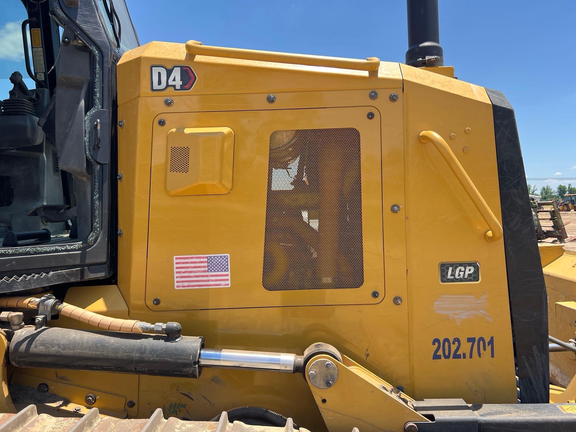 2021 Caterpillar D4
