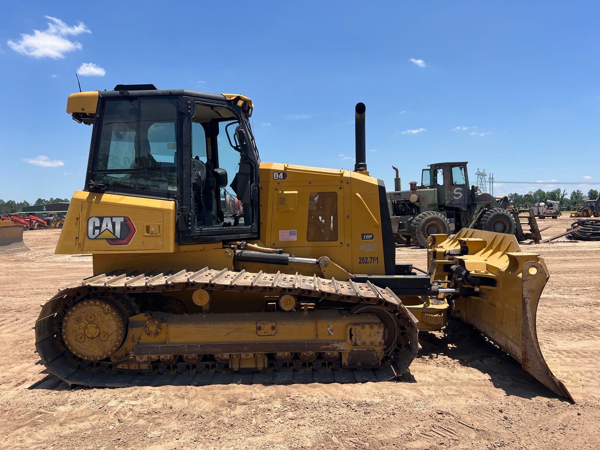 2021 Caterpillar D4