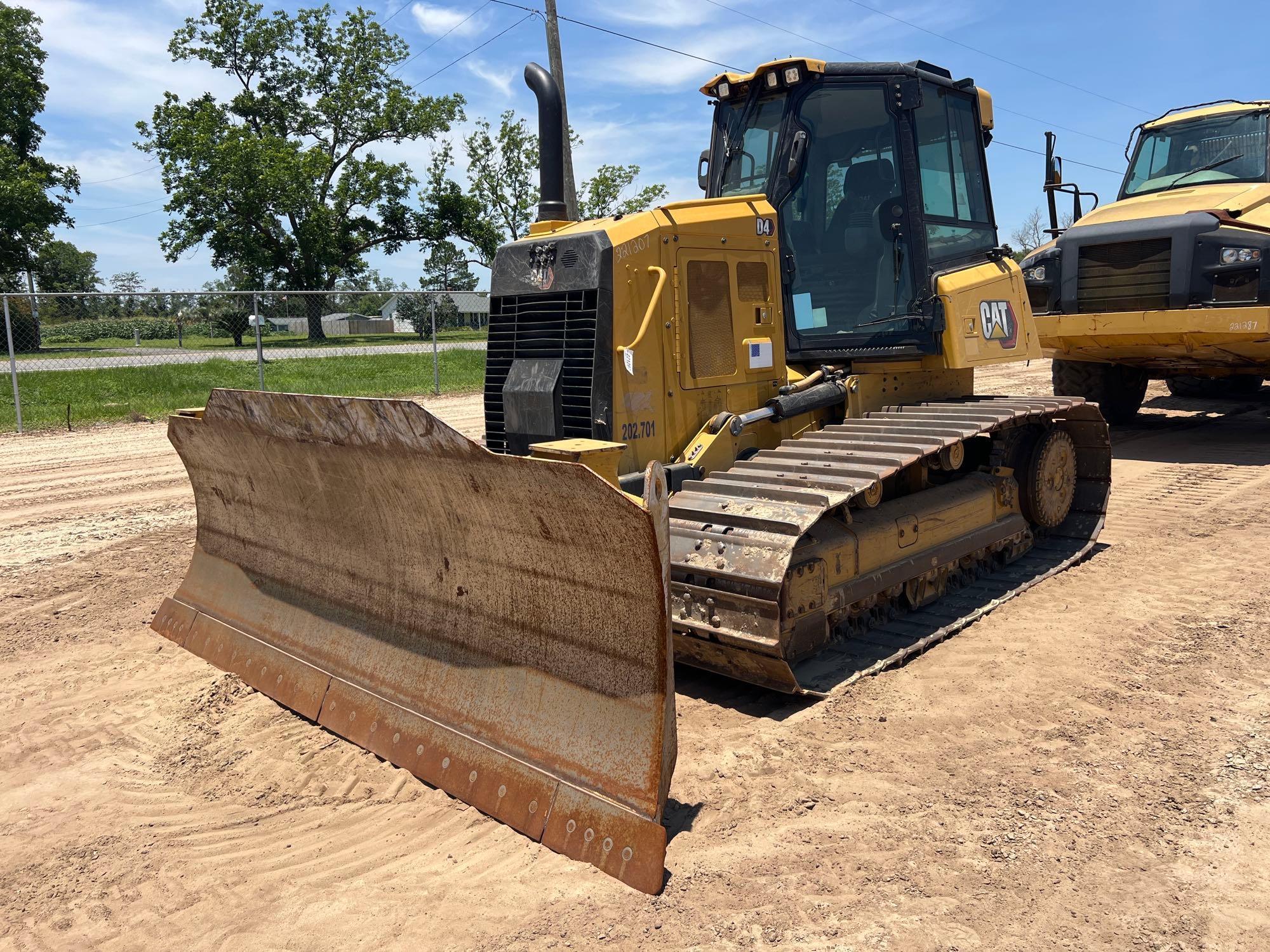 2021 Caterpillar D4