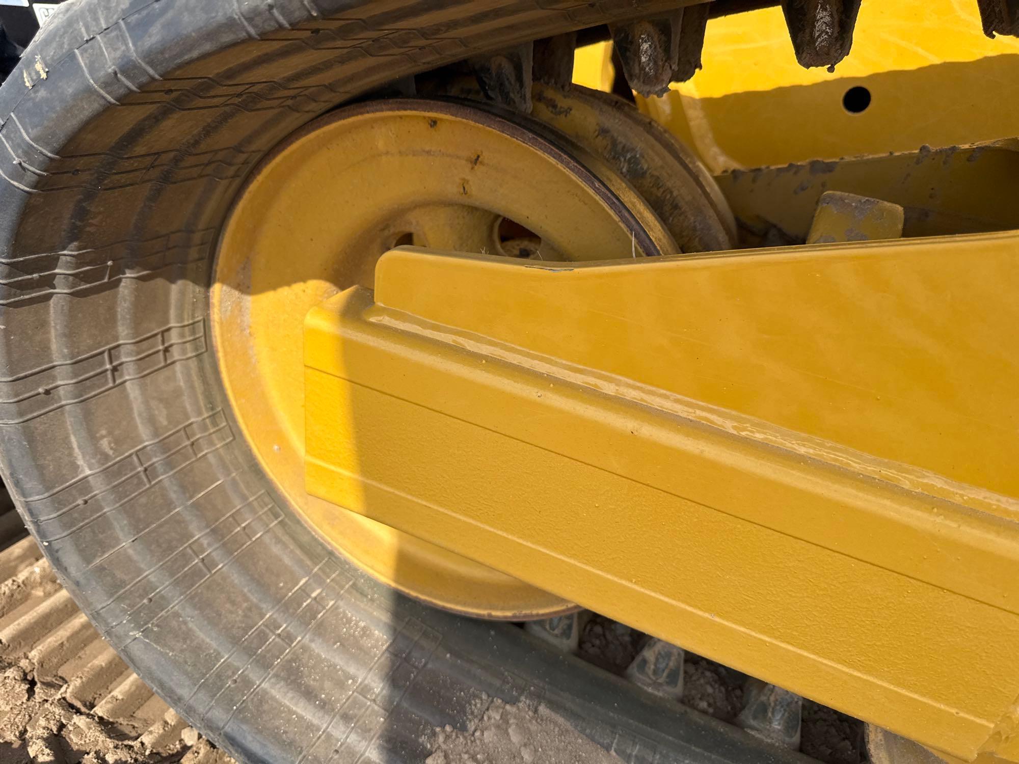 2025 Caterpillar 285