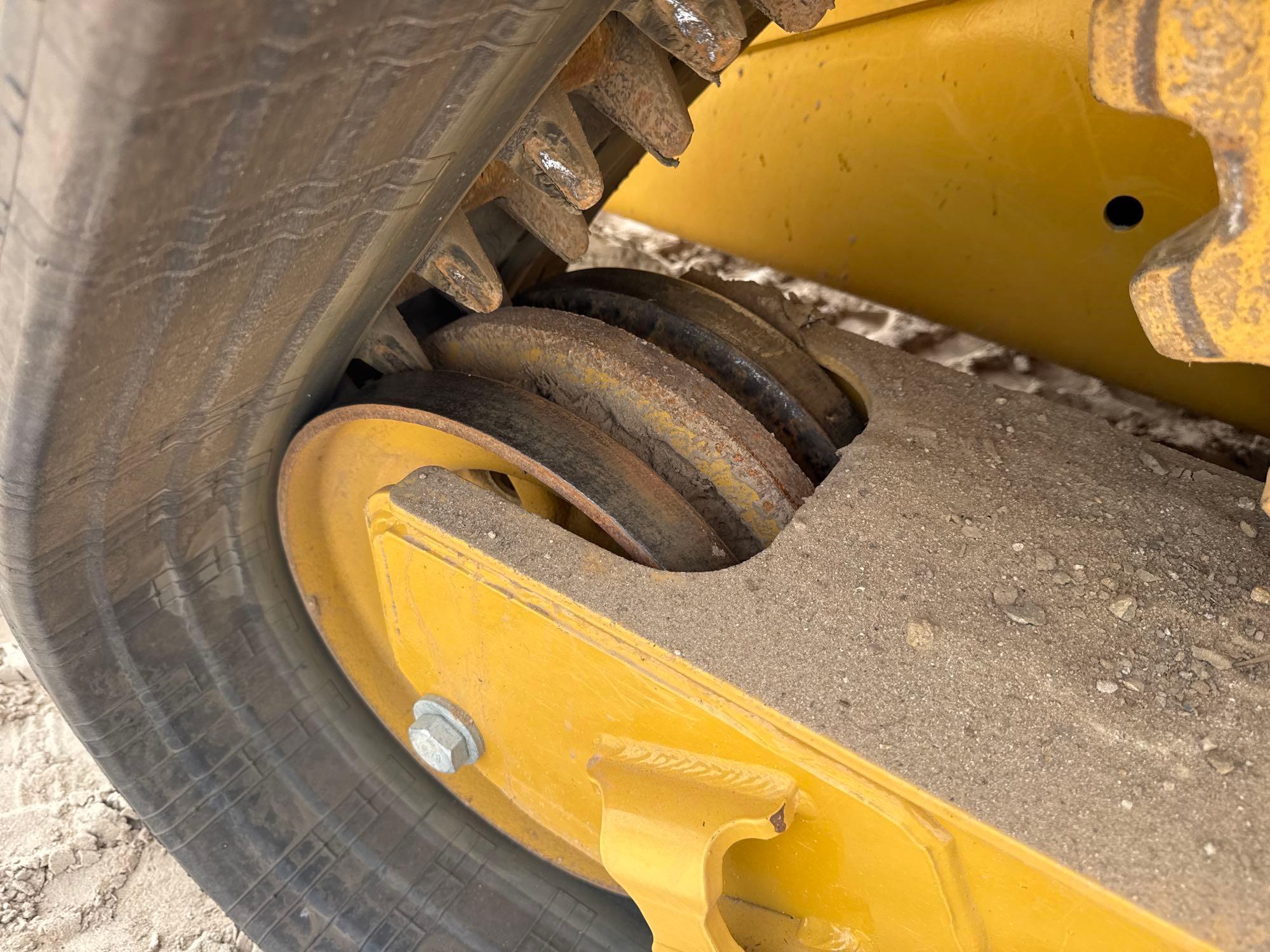 2025 Caterpillar 285