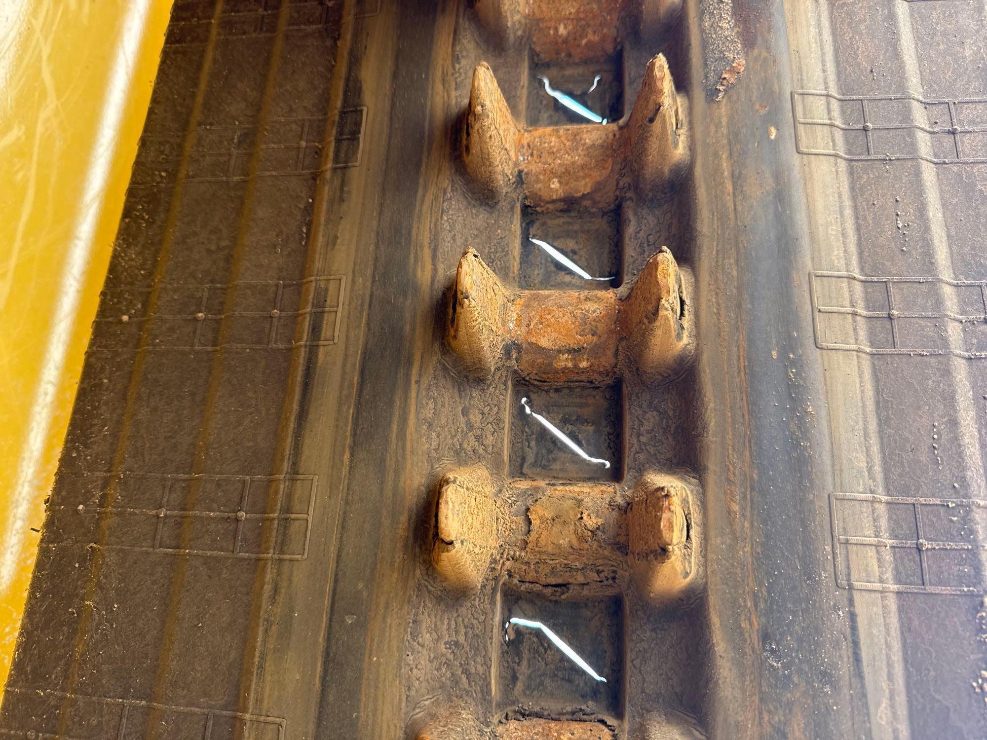 2025 Caterpillar 285