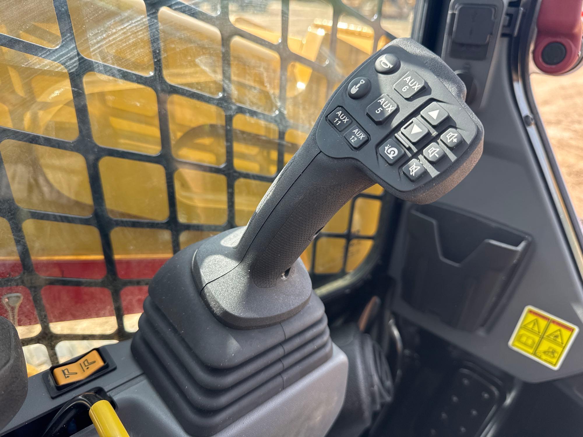 2025 Caterpillar 285