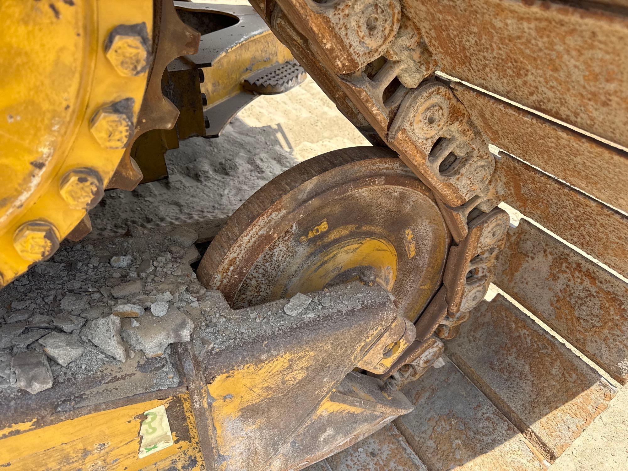 Caterpillar D6N LGP